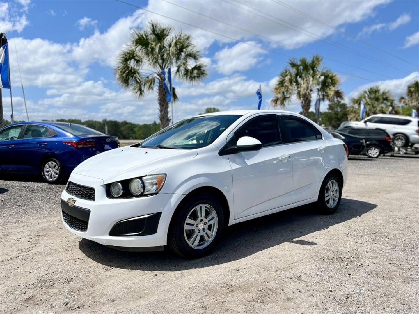 2016 White /Grey Chevrolet Sonic (1G1JC5SH4G4) with an 1.8l I-4 MFI Dohc Flex 1. engine, Automatic transmission, located at 745 East Steele Rd., West Columbia, SC, 29170, (803) 755-9148, 33.927212, -81.148483 - Special Internet Price! 2016 Chevrolet Sonic LT with Chevrolet MyLink radio, AM/FM stereo, Cruise control, Air conditioning, Front bucket seats, Rear bench 60/40 seat, Powered windows, Powered door locks, Plus more! - Photo#0