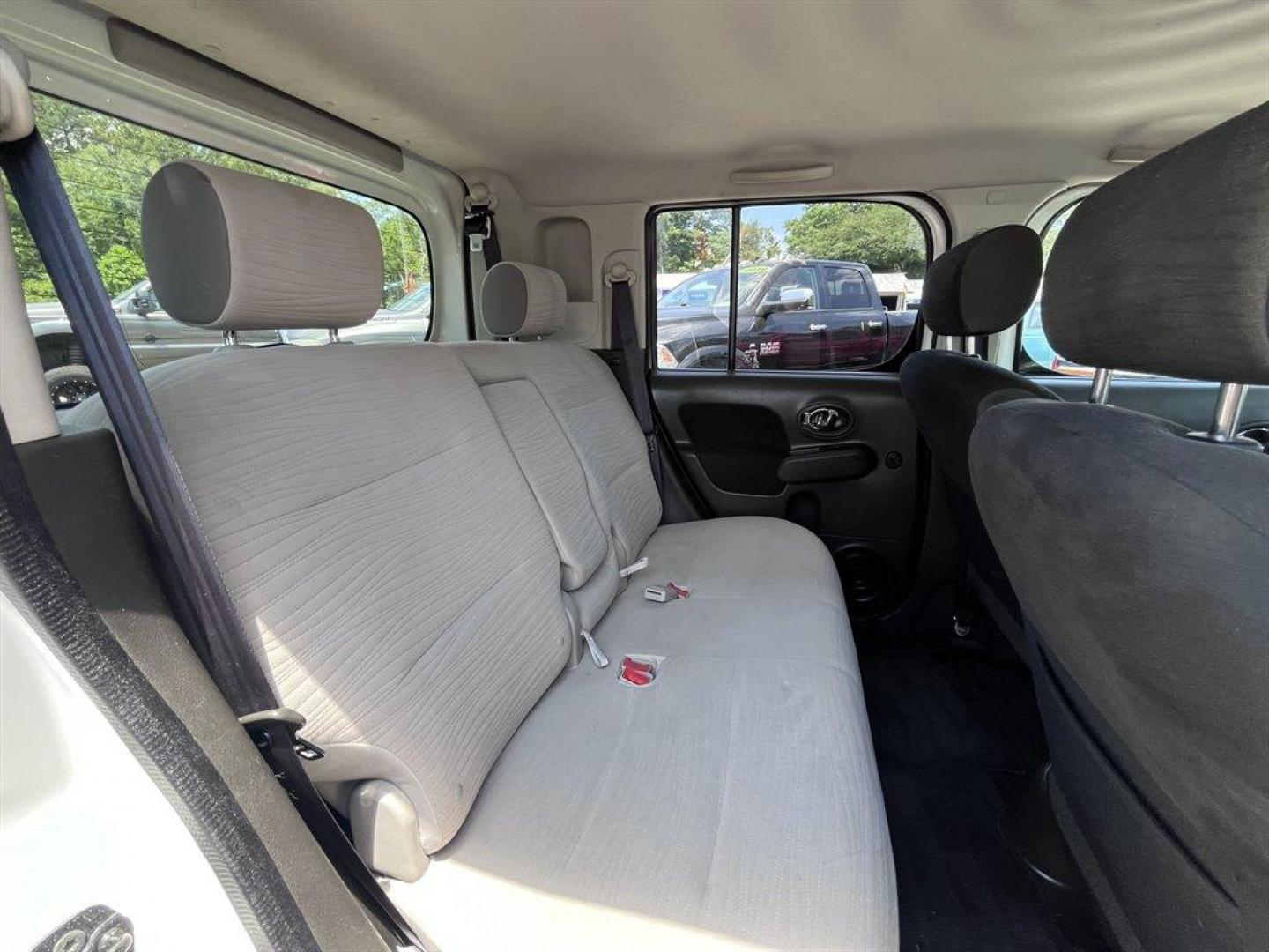 2013 White /Black Nissan Cube (JN8AZ2KR5DT) with an 1.8l I-4 DI Dohc 1.8l engine, Automatic transmission, located at 745 East Steele Rd., West Columbia, SC, 29170, (803) 755-9148, 33.927212, -81.148483 - Special Internet Price! 2013 Nissan Cube S with AM/FM radio, Cruise control, Manual air conditioning, Powered windows, Powered door locks, Plus more! - Photo#19