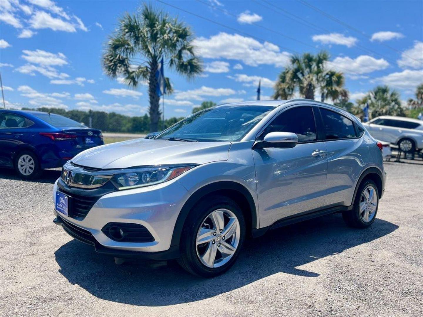 2019 Silver /Black Honda HR-V (3CZRU6H57KM) with an 1.8l I-4 MPI Sohc 1.8l engine, Automatic transmission, located at 745 East Steele Rd., West Columbia, SC, 29170, (803) 755-9148, 33.927212, -81.148483 - Special Internet Price! 2019 Honda HR-V EX with Bluetooth, AM/FM/HD Audio System, Cruise control, Sunroof, Automatic air conditioning, Remote keyless entry, Push to start, Powered windows, Powered door locks, Plus more! - Photo#0