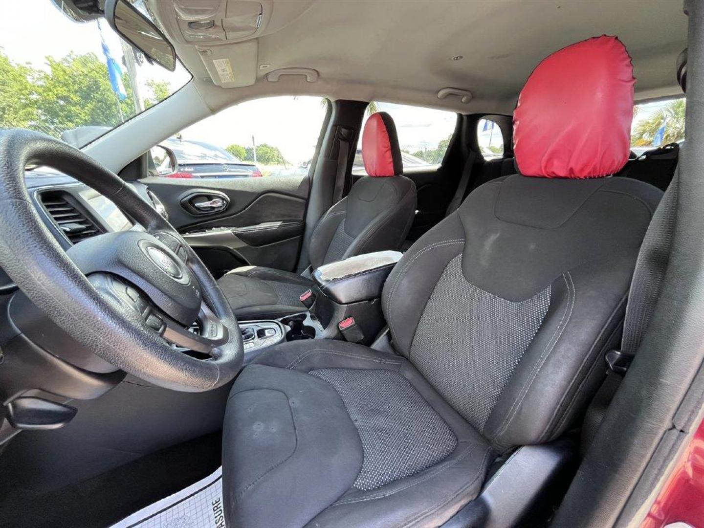 2019 Burgundy /Black Jeep Cherokee (1C4PJLCB1KD) with an 2.4l I-4 MPI Sohc 2.4l engine, Automatic transmission, located at 745 East Steele Rd., West Columbia, SC, 29170, (803) 755-9148, 33.927212, -81.148483 - Special Internet Price! 2019 Jeep Cherokee Latitude with Bluetooth, Backup camera, Cruise control, Air conditioning, Cloth interior, Keyless entry, Powered windows, Powered door locks, Plus more! - Photo#16