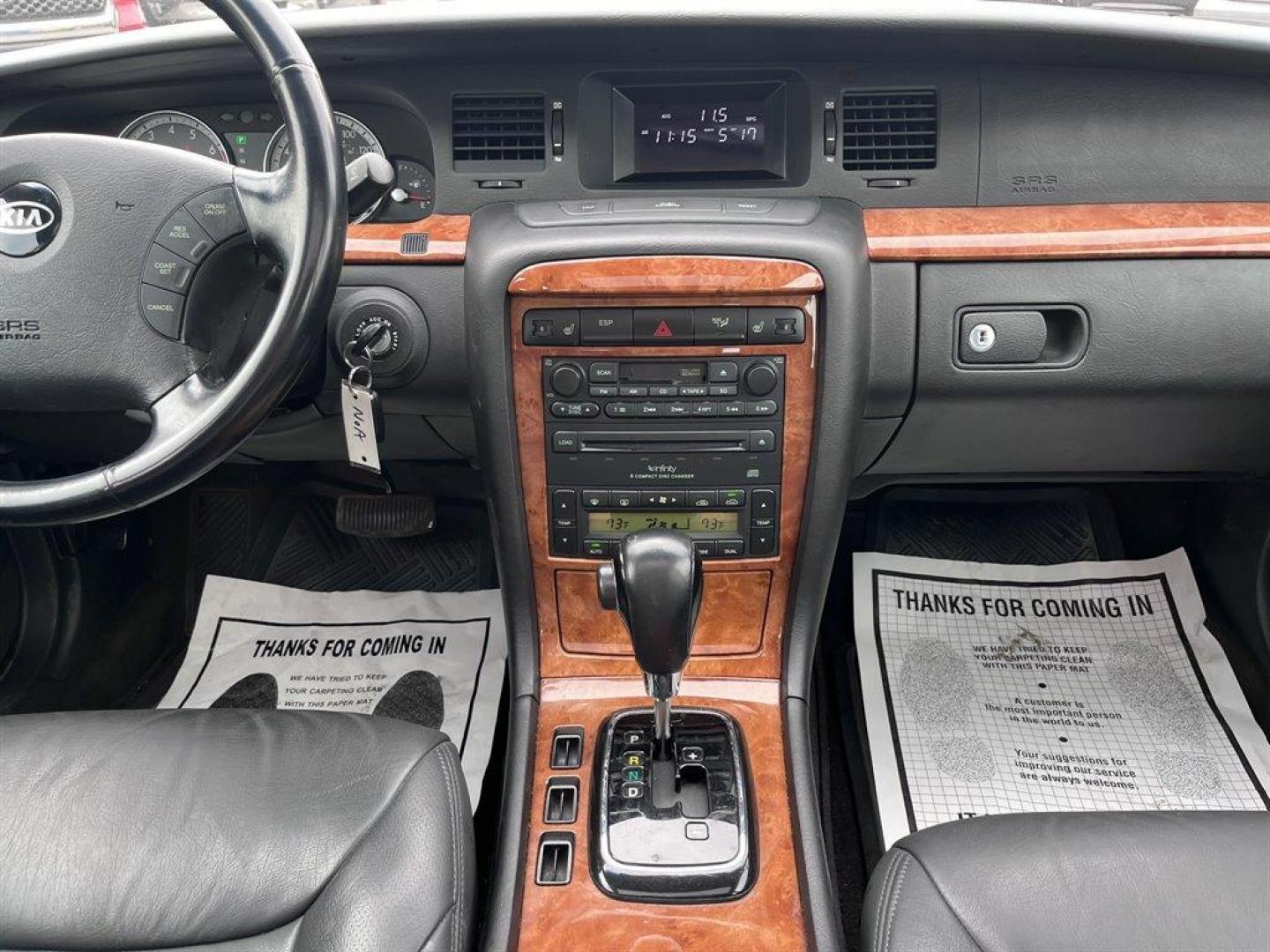 2004 Gold /Black Kia Amanti (KNALD124745) with an 3.5l V6 MPI Dohc 3.5l engine, Automatic transmission, located at 745 East Steele Rd., West Columbia, SC, 29170, (803) 755-9148, 33.927212, -81.148483 - Special Internet Price! 2004 Kia Amanti with AM/FM radio, Cruise control, Sunroof, Leather interior, Keyless entry, Powered driver seat, Fixed rear bench seat, Powered windows, Powered door locks, Plus more! - Photo#9