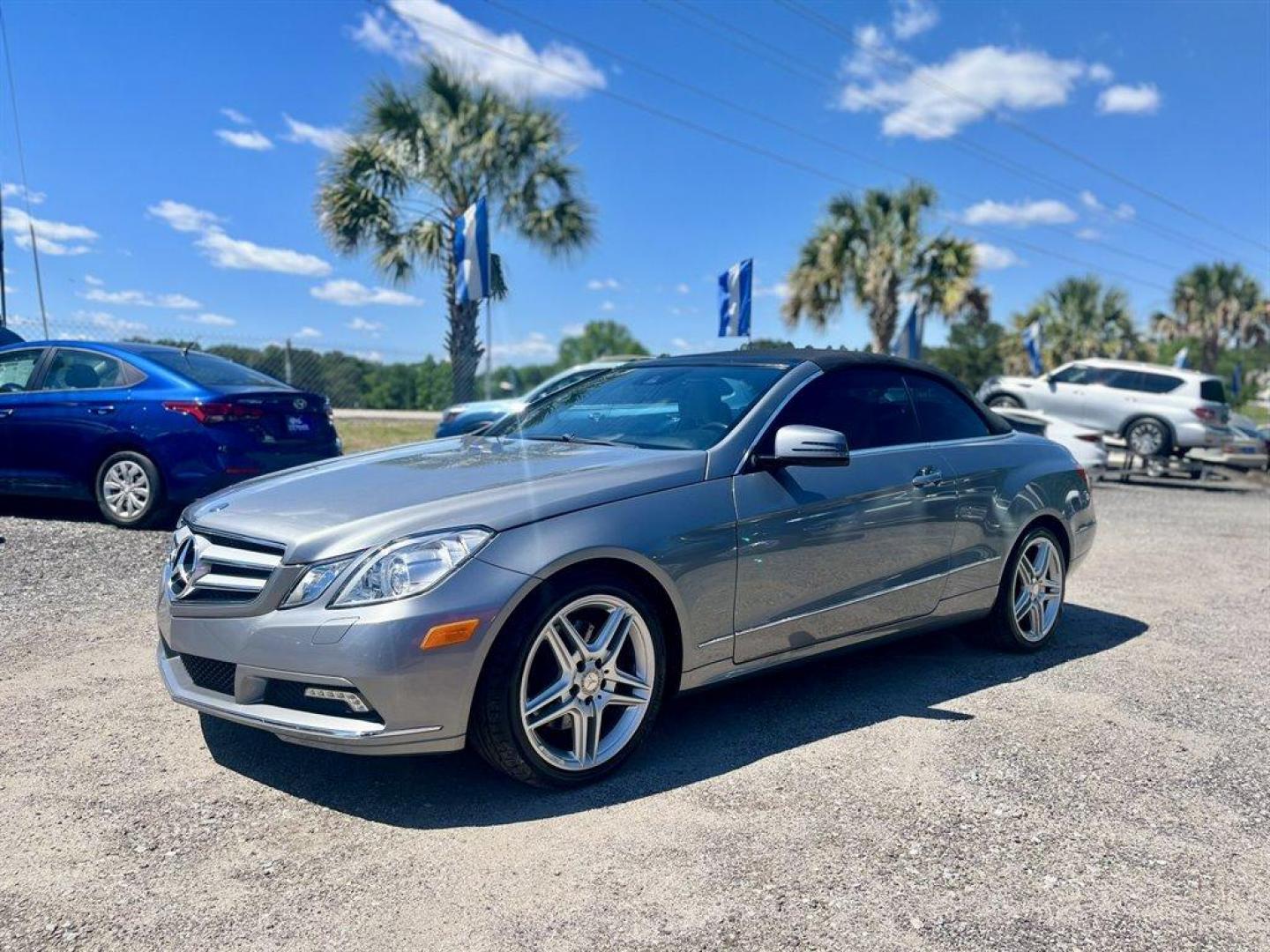 2011 Grey /Taupe Mercedes-Benz E Class (WDDKK5GF5BF) with an 3.5l V6 SFI Dohc 3.5l engine, Automatic transmission, located at 745 East Steele Rd., West Columbia, SC, 29170, (803) 755-9148, 33.927212, -81.148483 - Special Internet Price! 2011 Mercedes-Benz E Class E350 with Bluetooth, AM/FM radio, Navigation, Cruise control, Leather interior, Powered front seats, Powered windows, Powered door locks, Plus more! - Photo#0