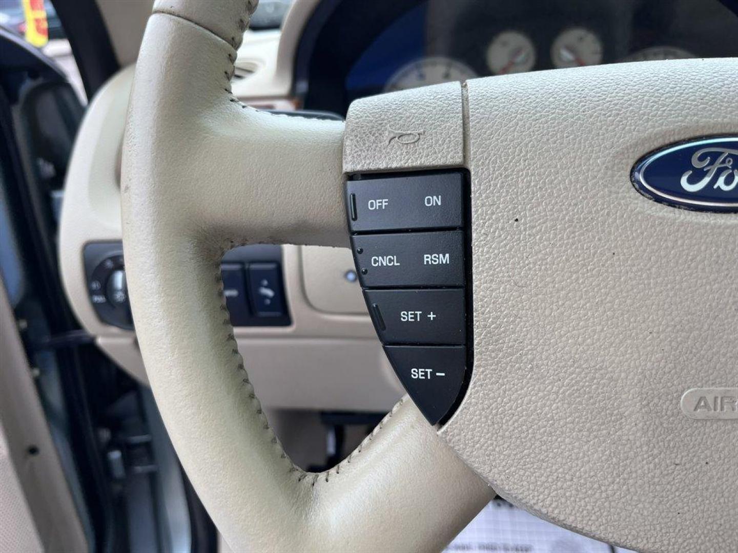 2005 Green /Tan Ford Five Hundred (1FAHP25175G) with an 3.0l V6 EFI 3.0l engine, Automatic transmission, located at 745 East Steele Rd., West Columbia, SC, 29170, (803) 755-9148, 33.927212, -81.148483 - Special Internet Price! 2005 Ford Five Hundred Limited with AM/FM stereo, Sunroof, Cruise control, Leather interior, Powered driver seat, Keyless entry keypad, Powered windows, Powered door locks, Plus more! - Photo#6