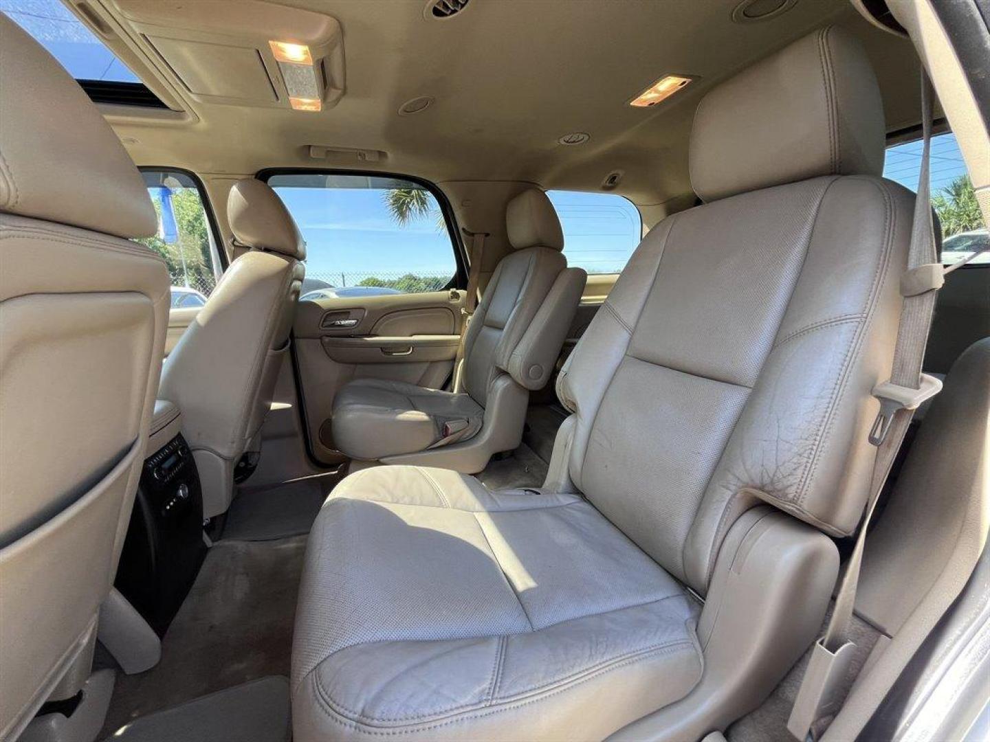 2012 White /Tan Cadillac Escalade (1GYS3CEFXCR) with an 6.2l V8 SFI OHV Flex 6.2l engine, Automatic transmission, located at 745 East Steele Rd., West Columbia, SC, 29170, (803) 755-9148, 33.927212, -81.148483 - Special Internet Price! 2012 Cadillac Escalade Premium with Bluetooth, AM/FM radio, Cruise control, Backup camera, Navigation, Sunroof, Leather interior, Powered front seats, 3rd row seating, Rear entertainment, Powered windows, Powered door locks, Plus more! - Photo#25