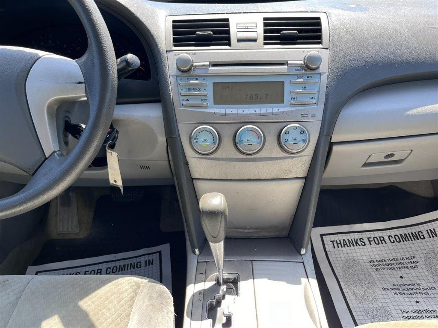 2007 Grey /Grey Toyota Camry (4T1BE46K27U) with an 2.4l I-4 SFI Dohc 2.4l engine, Automatic transmission, located at 745 East Steele Rd., West Columbia, SC, 29170, (803) 755-9148, 33.927212, -81.148483 - Special Internet Price! 2007 Toyota Camry CE with AM/FM radio, Cruise control, Manual air conditioning, Cloth interior, Powered windows, Powered door locks, Plus more! - Photo#9