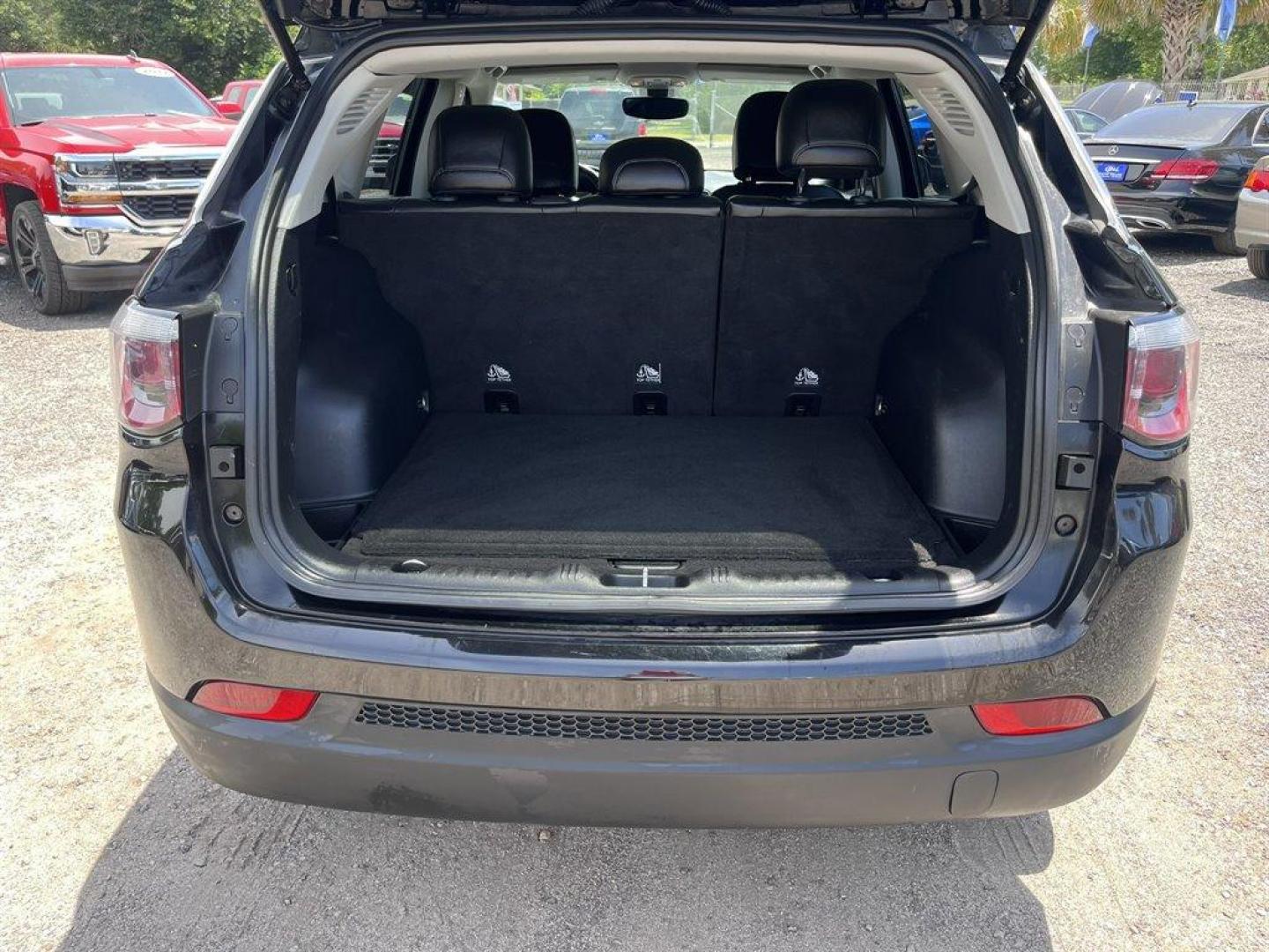 2018 Black /Black Jeep Compass (3C4NJCBB5JT) with an 2.4l I-4 MPI Sohc 2.4l engine, Automatic transmission, located at 745 East Steele Rd., West Columbia, SC, 29170, (803) 755-9148, 33.927212, -81.148483 - Special Internet Price! 2018 Jeep Compass Latitude with Bluetooth, AM/FM radio, Push to start, Cruise control, Automatic air conditioning, Keyless entry, Leather interior, Powered driver seat, Powered windows, Powered door locks, Plus more! - Photo#28