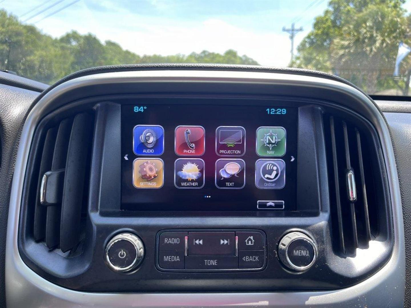 2018 Grey /Black Chevrolet Colorado (1GCPTEE16J1) with an 2.8l I-4 DI Dohc Tdsl 2.8 engine, Automatic transmission, located at 745 East Steele Rd., West Columbia, SC, 29170, (803) 755-9148, 33.927212, -81.148483 - Special Internet Price! 2018 Chevrolet Colorado ZR2 with Bluetooth, AM/FM radio, Backup camera, Navigation, Cruise control, Keyless entry, Air conditioning, Leather interior, Powered driver seat, Bed cap, Powered windows, Powered door locks, Plus more! - Photo#14