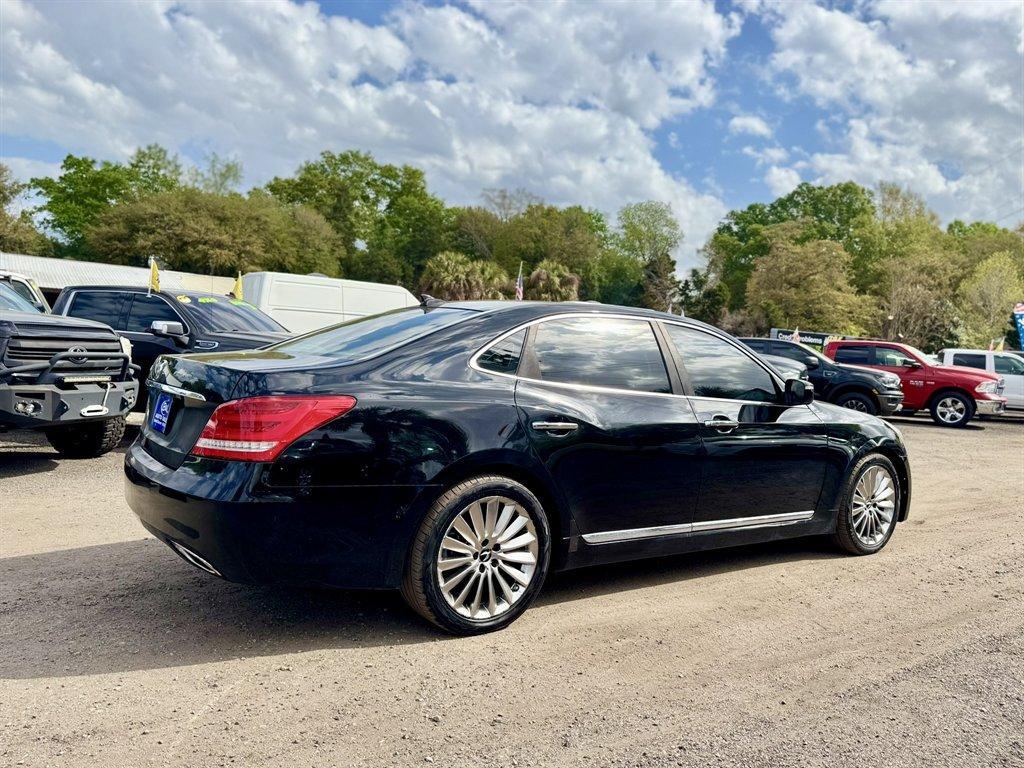 2014 Black /Taupe Hyundai Equus (KMHGH4JH5EU) with an 5.0l V8 DI Dohc Cvvt 5.0l engine, Automatic transmission, located at 745 East Steele Rd., West Columbia, SC, 29170, (803) 755-9148, 33.927212, -81.148483 - Photo#3