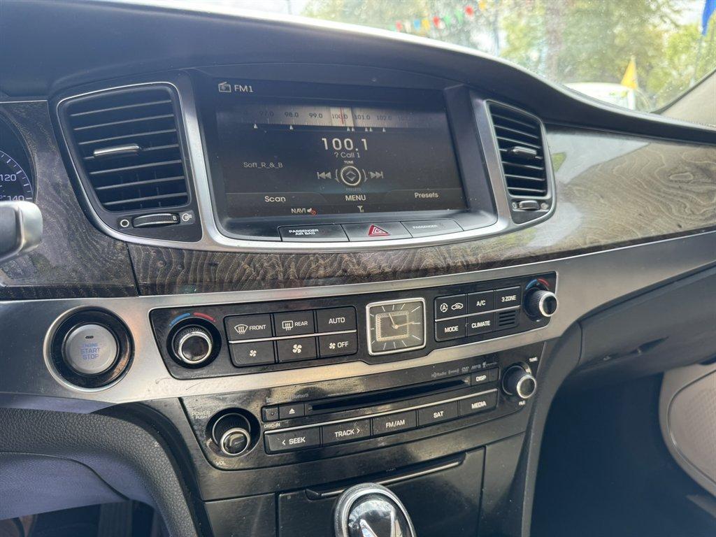 2014 Black /Taupe Hyundai Equus (KMHGH4JH5EU) with an 5.0l V8 DI Dohc Cvvt 5.0l engine, Automatic transmission, located at 745 East Steele Rd., West Columbia, SC, 29170, (803) 755-9148, 33.927212, -81.148483 - Photo#12