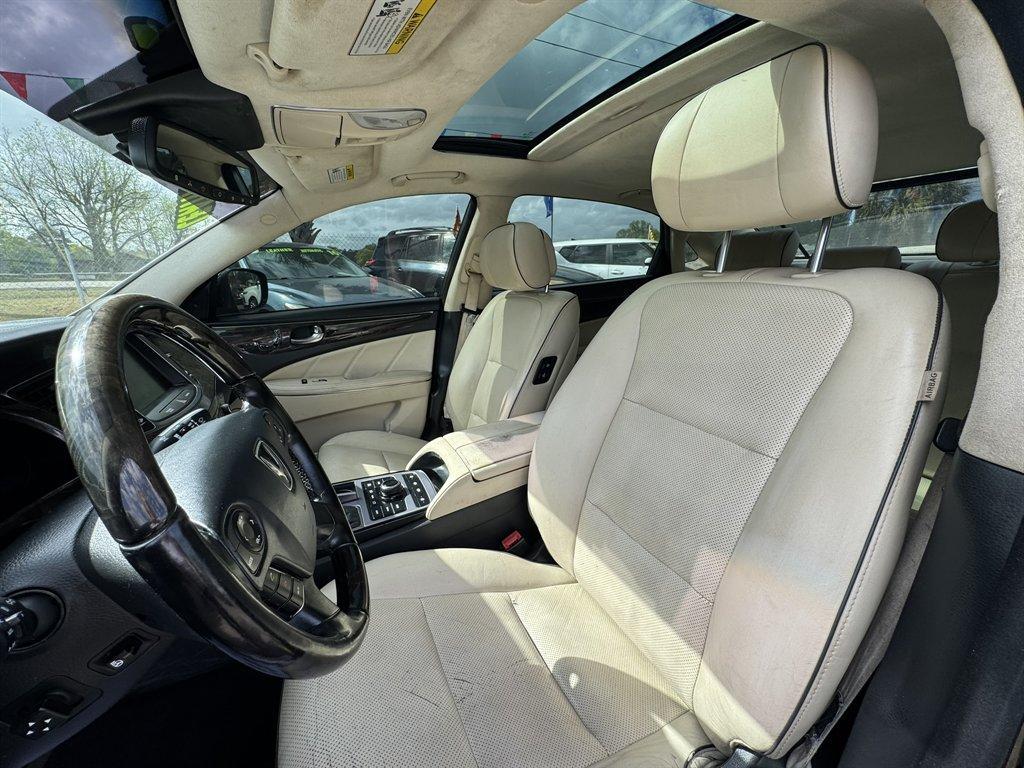 2014 Black /Taupe Hyundai Equus (KMHGH4JH5EU) with an 5.0l V8 DI Dohc Cvvt 5.0l engine, Automatic transmission, located at 745 East Steele Rd., West Columbia, SC, 29170, (803) 755-9148, 33.927212, -81.148483 - Photo#22