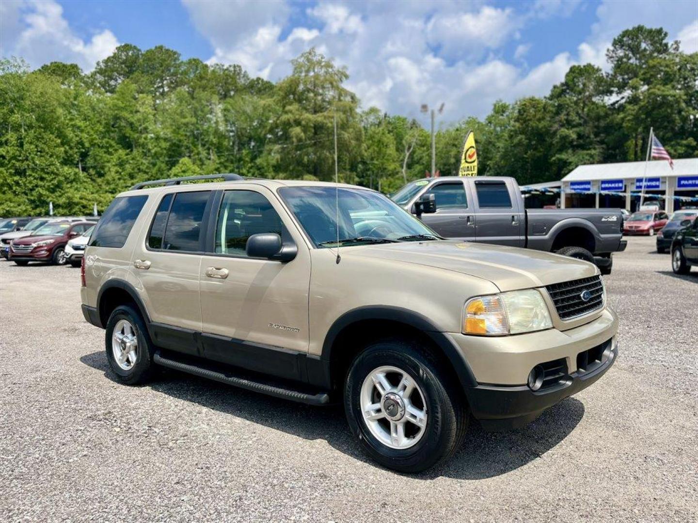 2002 Gold /Grey Ford Explorer (1FMZU73E52U) with an 4.0l V6 EFI Sohc 4.0l engine, Automatic transmission, located at 745 East Steele Rd., West Columbia, SC, 29170, (803) 755-9148, 33.927212, -81.148483 - Special Internet Price! 2002 Ford Explorer XLT with AM/FM radio, Cruise control, Air conditioning, Cloth interior, 3rd row seating, Keyless entry, Powered windows, Powered door locks, Plus more! - Photo#3