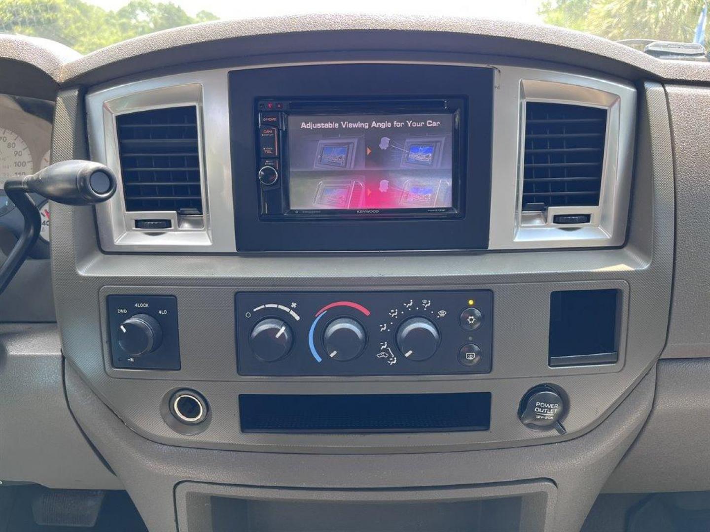 2007 Gold /Tan Dodge RAM 2500 (3D7KS29C87G) with an 5.9l I-6 FI DSL T/C HO 5. engine, Automatic transmission, located at 745 East Steele Rd., West Columbia, SC, 29170, (803) 755-9148, 33.927212, -81.148483 - Special Internet Price! 2007 Dodge RAM 2500 SLT with AM/FM radio, Cruise control, Manual air conditioning, Cloth interior, Powered driver seat, Rear split bench seat, Rear entertainment, Powered windows, Powered door locks, Plus more! - Photo#12