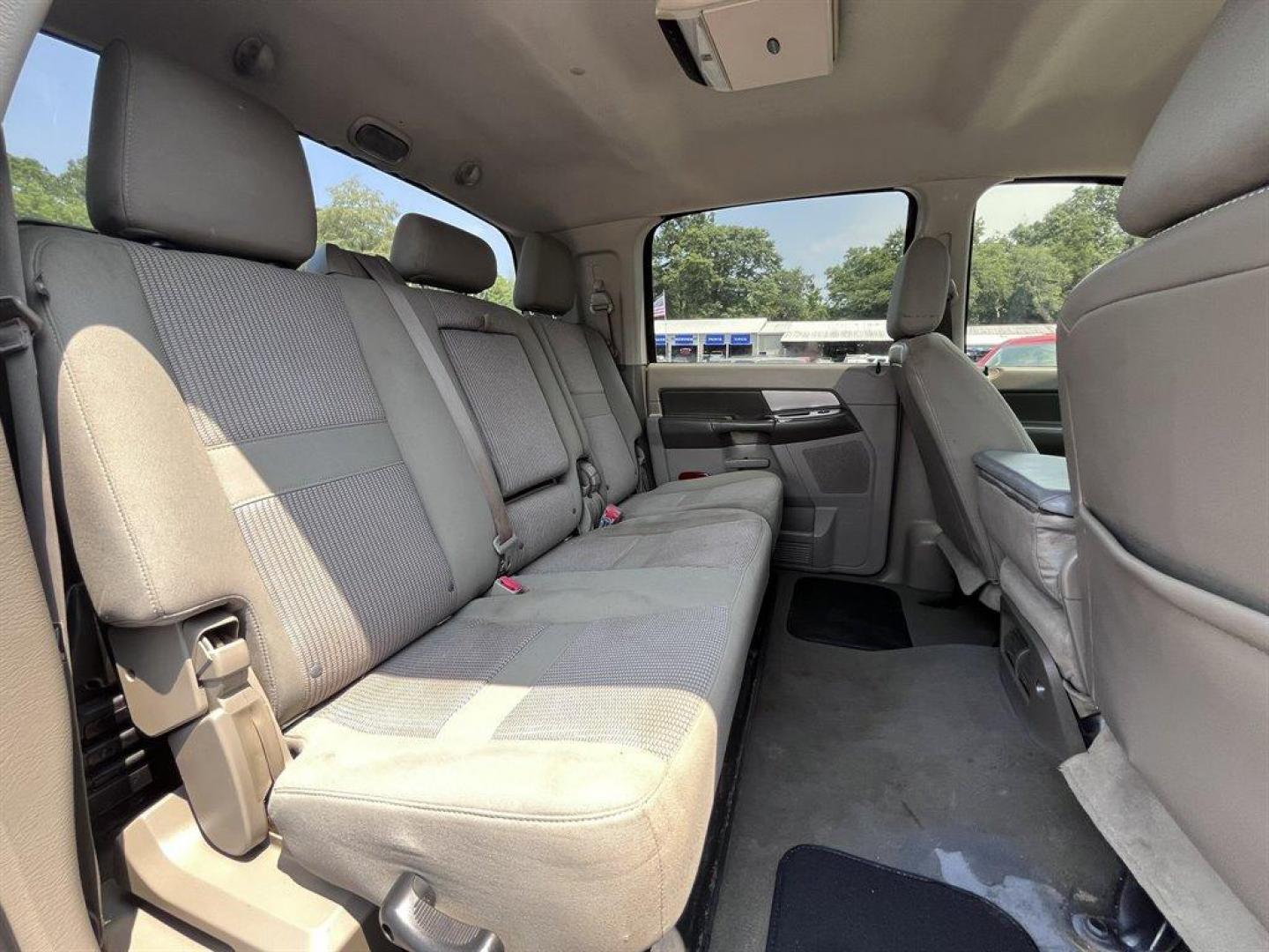 2007 Gold /Tan Dodge RAM 2500 (3D7KS29C87G) with an 5.9l I-6 FI DSL T/C HO 5. engine, Automatic transmission, located at 745 East Steele Rd., West Columbia, SC, 29170, (803) 755-9148, 33.927212, -81.148483 - Special Internet Price! 2007 Dodge RAM 2500 SLT with AM/FM radio, Cruise control, Manual air conditioning, Cloth interior, Powered driver seat, Rear split bench seat, Rear entertainment, Powered windows, Powered door locks, Plus more! - Photo#29