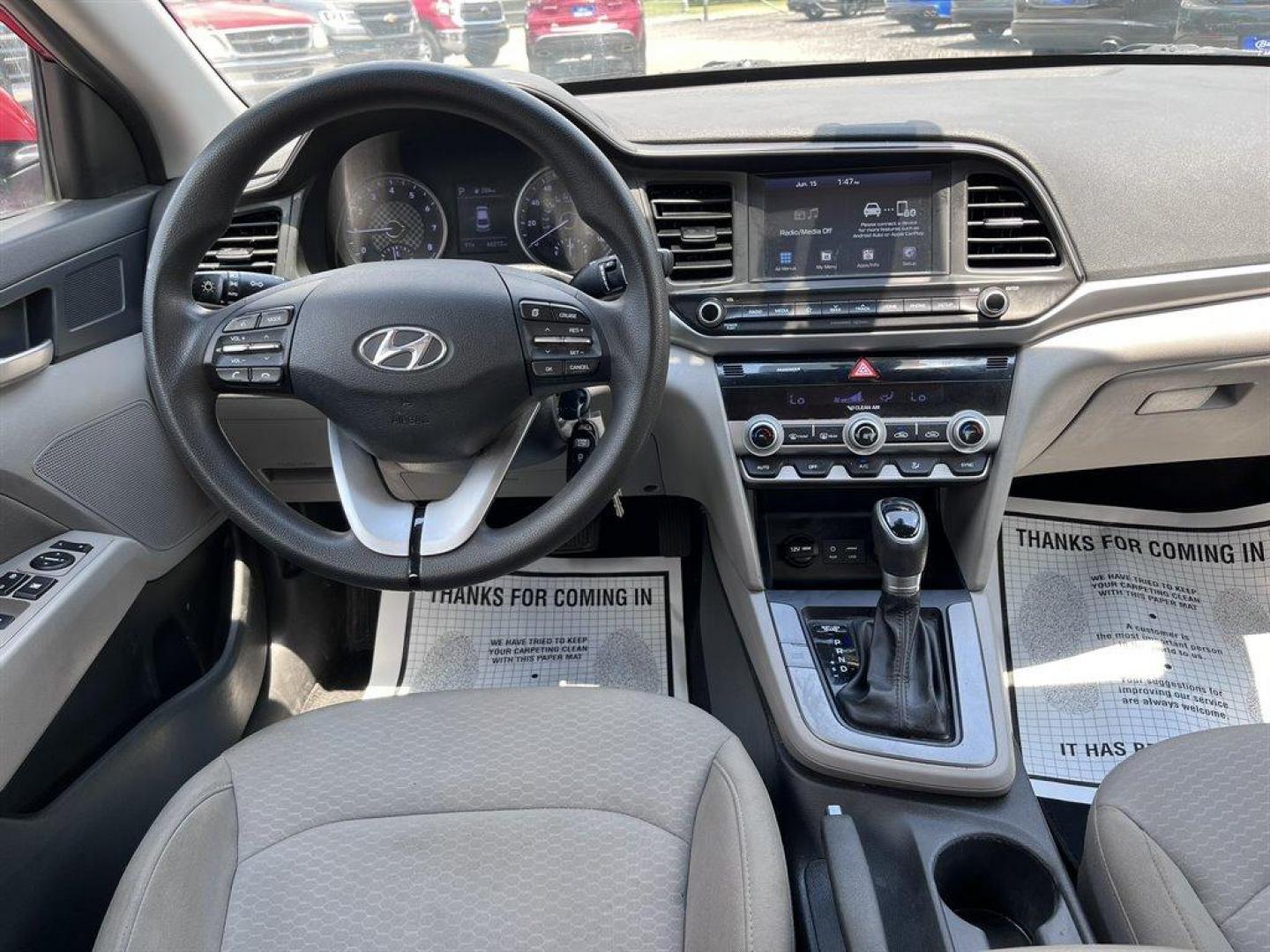 2020 Red /Grey Hyundai Elantra (5NPD84LF2LH) with an 2.0l I-4 MPI Dohc 2.0l engine, Automatic transmission, located at 745 East Steele Rd., West Columbia, SC, 29170, (803) 755-9148, 33.927212, -81.148483 - Special Internet Price! 2020 Hyundai Elantra SEL with Bluetooth, Backup camera, Cruise control, Automatic air conditioning, Keyless entry, Powered driver seat, Cloth interior, Rear bench seat, Powered windows, Powered door locks, Plus more! - Photo#4