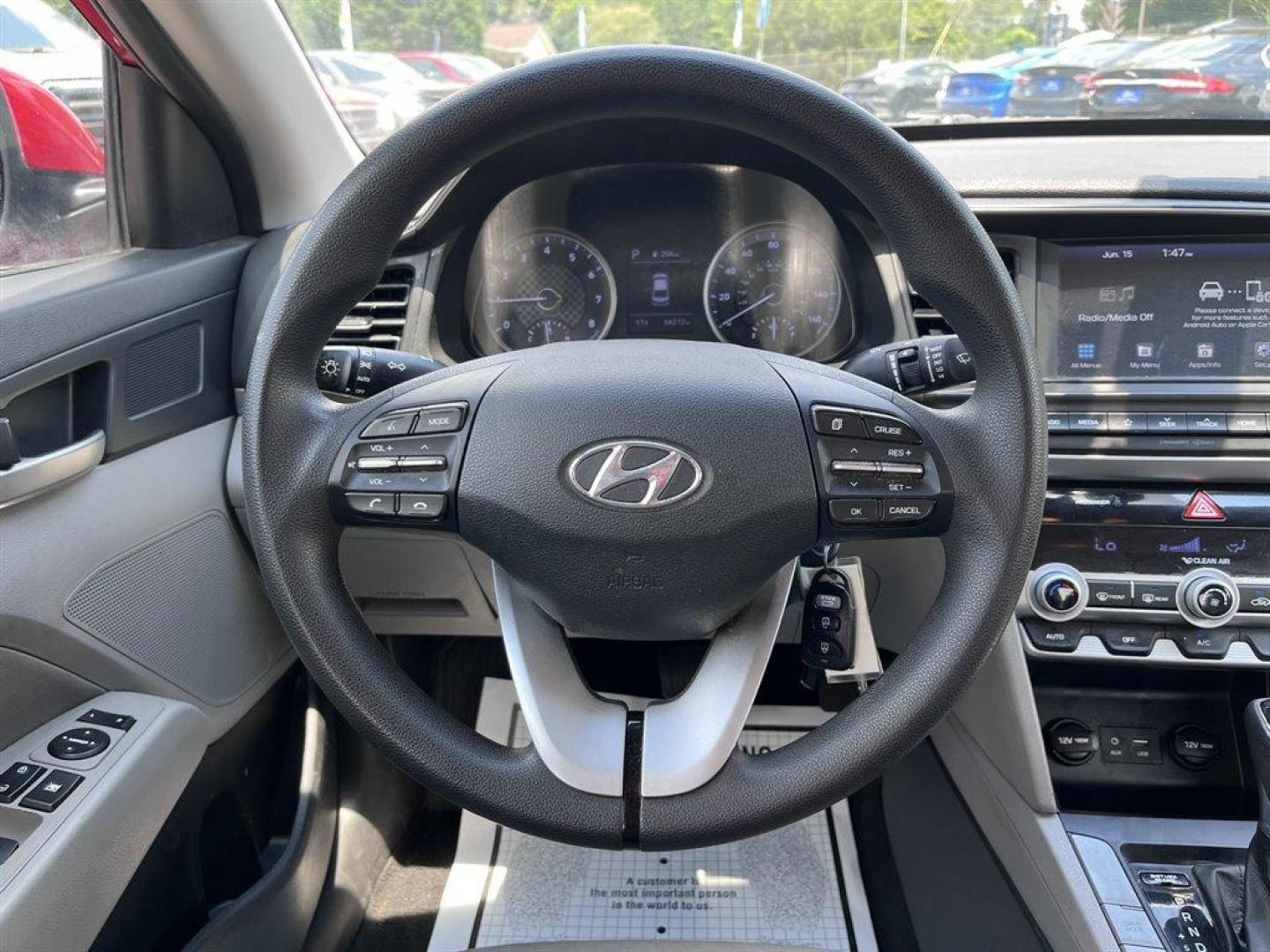 2020 Red /Grey Hyundai Elantra (5NPD84LF2LH) with an 2.0l I-4 MPI Dohc 2.0l engine, Automatic transmission, located at 745 East Steele Rd., West Columbia, SC, 29170, (803) 755-9148, 33.927212, -81.148483 - Special Internet Price! 2020 Hyundai Elantra SEL with Bluetooth, Backup camera, Cruise control, Automatic air conditioning, Keyless entry, Powered driver seat, Cloth interior, Rear bench seat, Powered windows, Powered door locks, Plus more! - Photo#5