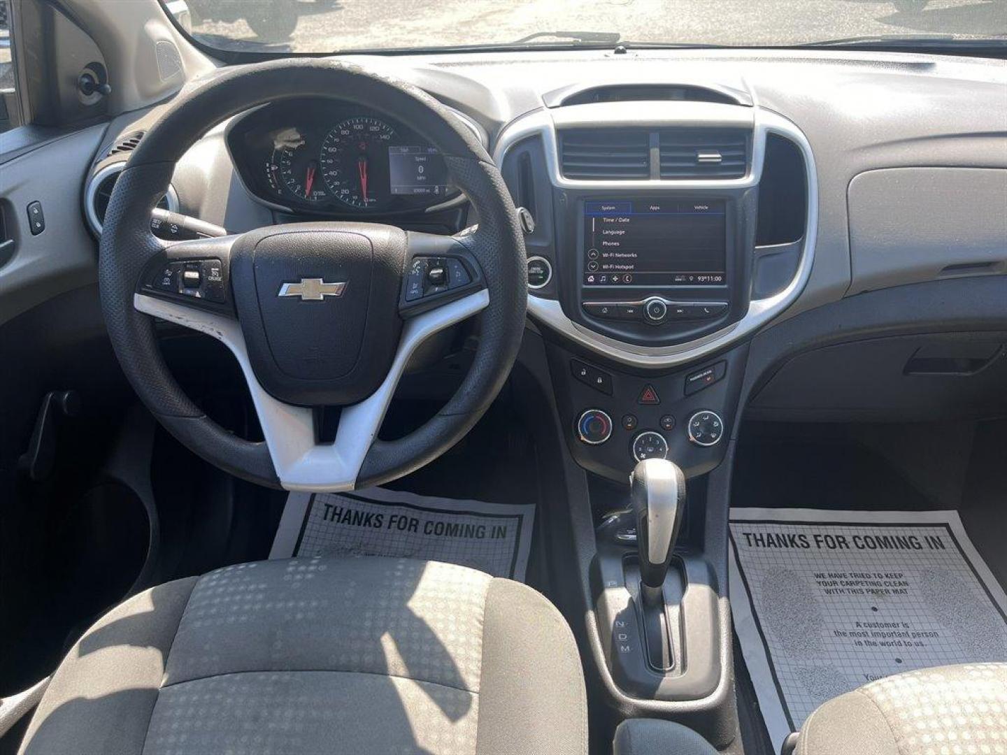 2020 Black /Grey Chevrolet Sonic (1G1JG6SB4L4) with an 1.4l I-4 MFI Dohc T/C 1.4 engine, Automatic transmission, located at 745 East Steele Rd., West Columbia, SC, 29170, (803) 755-9148, 33.927212, -81.148483 - Special Internet Price! 2020 Chevrolet Sonic LT with AM/FM radio, Backup camera, Cruise control, Cloth interior, Hatchback, Manual air conditioning, Manual windows, Powered door locks, Plus more! - Photo#4