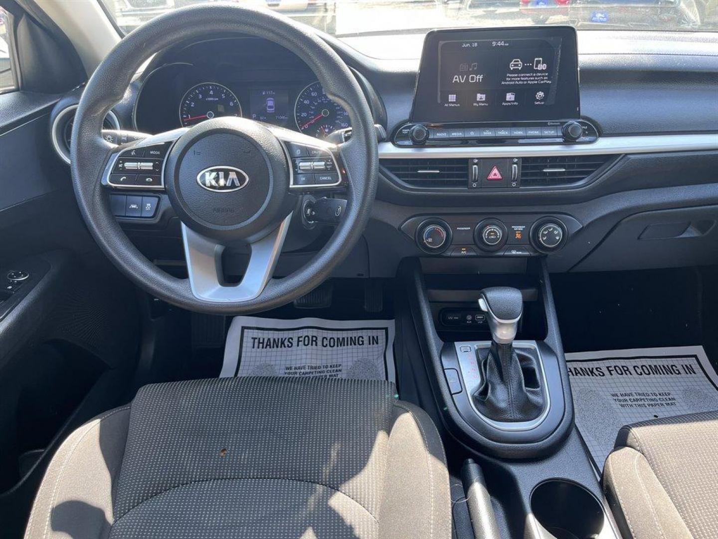 2020 White /Black Kia Forte (3KPF24AD2LE) with an 2.0l I-4 MPI Dohc 2.0l engine, Automatic transmission, located at 745 East Steele Rd., West Columbia, SC, 29170, (803) 755-9148, 33.927212, -81.148483 - Special Internet Price! 2020 Kia Forte with Bluetooth, Backup camera, Cruise control, Keyless entry, Cloth interior, Air conditioning, Powered windows, Powered door locks, Plus more! - Photo#4