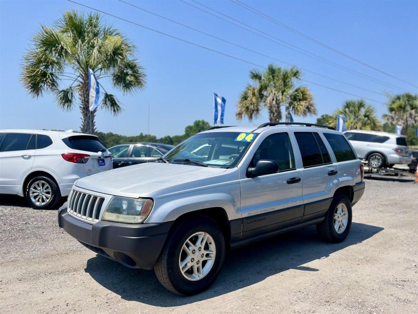 2004 Silver /Grey Jeep Grand Cherokee (1J4GX48S94C) with an 4.0l I-6 MPI 4.0l engine, Automatic transmission, located at 745 East Steele Rd., West Columbia, SC, 29170, (803) 755-9148, 33.927212, -81.148483 - Special Internet Price! 2004 Jeep Grand Cherokee Laredo with AM/FM radio, Cruise control, Manual air conditioning, Powered driver seat, Cloth interior, Rear split bench seat, Powered windows, Powered door locks, Plus more! - Photo#0