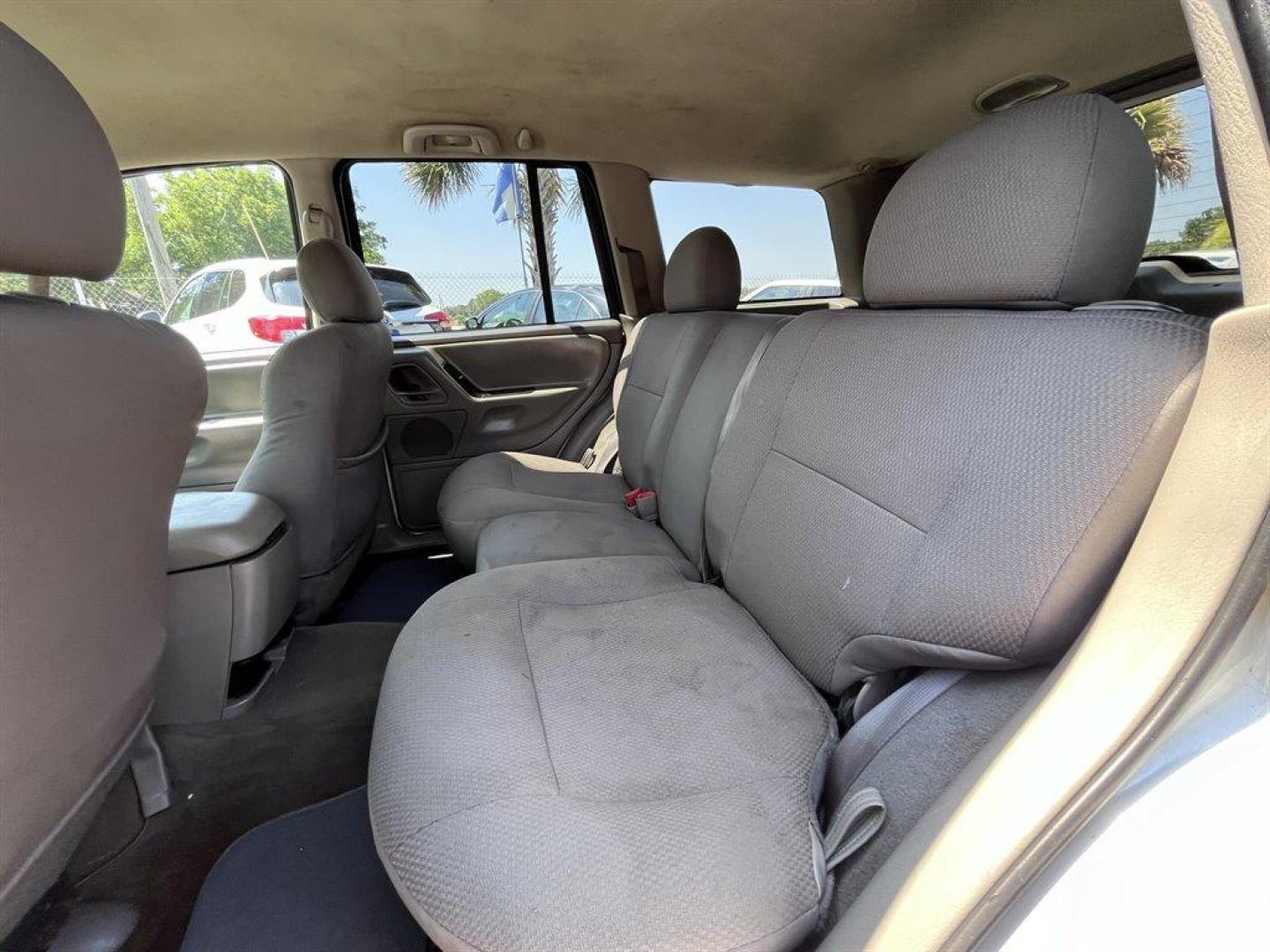 2004 Silver /Grey Jeep Grand Cherokee (1J4GX48S94C) with an 4.0l I-6 MPI 4.0l engine, Automatic transmission, located at 745 East Steele Rd., West Columbia, SC, 29170, (803) 755-9148, 33.927212, -81.148483 - Special Internet Price! 2004 Jeep Grand Cherokee Laredo with AM/FM radio, Cruise control, Manual air conditioning, Powered driver seat, Cloth interior, Rear split bench seat, Powered windows, Powered door locks, Plus more! - Photo#16