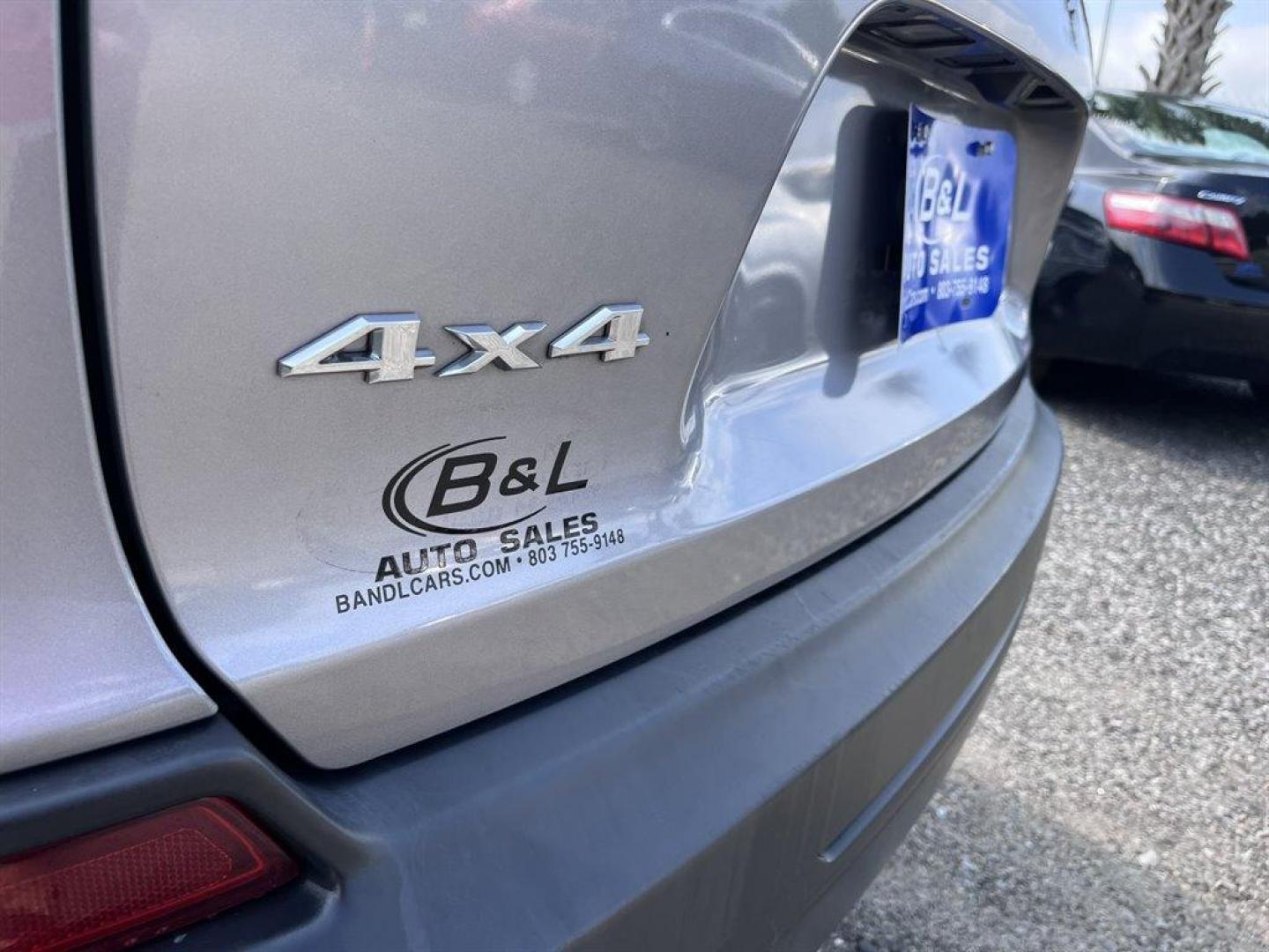 2020 Silver /Black Jeep Cherokee (1C4PJMCB2LD) with an 2.4l I-4 MPI Sohc 2.4l engine, Automatic transmission, located at 745 East Steele Rd., West Columbia, SC, 29170, (803) 755-9148, 33.927212, -81.148483 - Special Internet Price! 2020 Jeep Cherokee Latitude with AM/FM radio, SiriusXM radio, Backup camera, Cruise control, 4X4, Cloth interior, Powered windows, Powered door locks, Plus more! - Photo#30