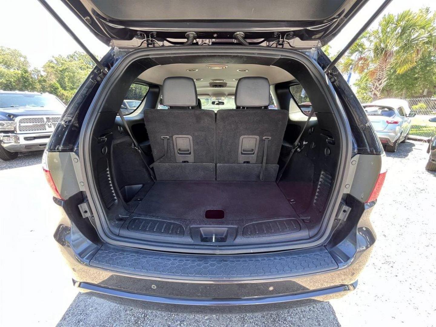 2013 Black /Black Dodge Durango (1C4RDHAG7DC) with an 3.6l V6 MPI Dohc 3.6l engine, Automatic transmission, located at 745 East Steele Rd., West Columbia, SC, 29170, (803) 755-9148, 33.927212, -81.148483 - Special Internet Price! 2013 Dodge Durango SXT with AM/FM radio, Cruise control, Keyless entry, Backup camera, Cloth interior, 3rd row seating, Air conditioning, Powered windows, Powered door locks, Plus more! - Photo#29