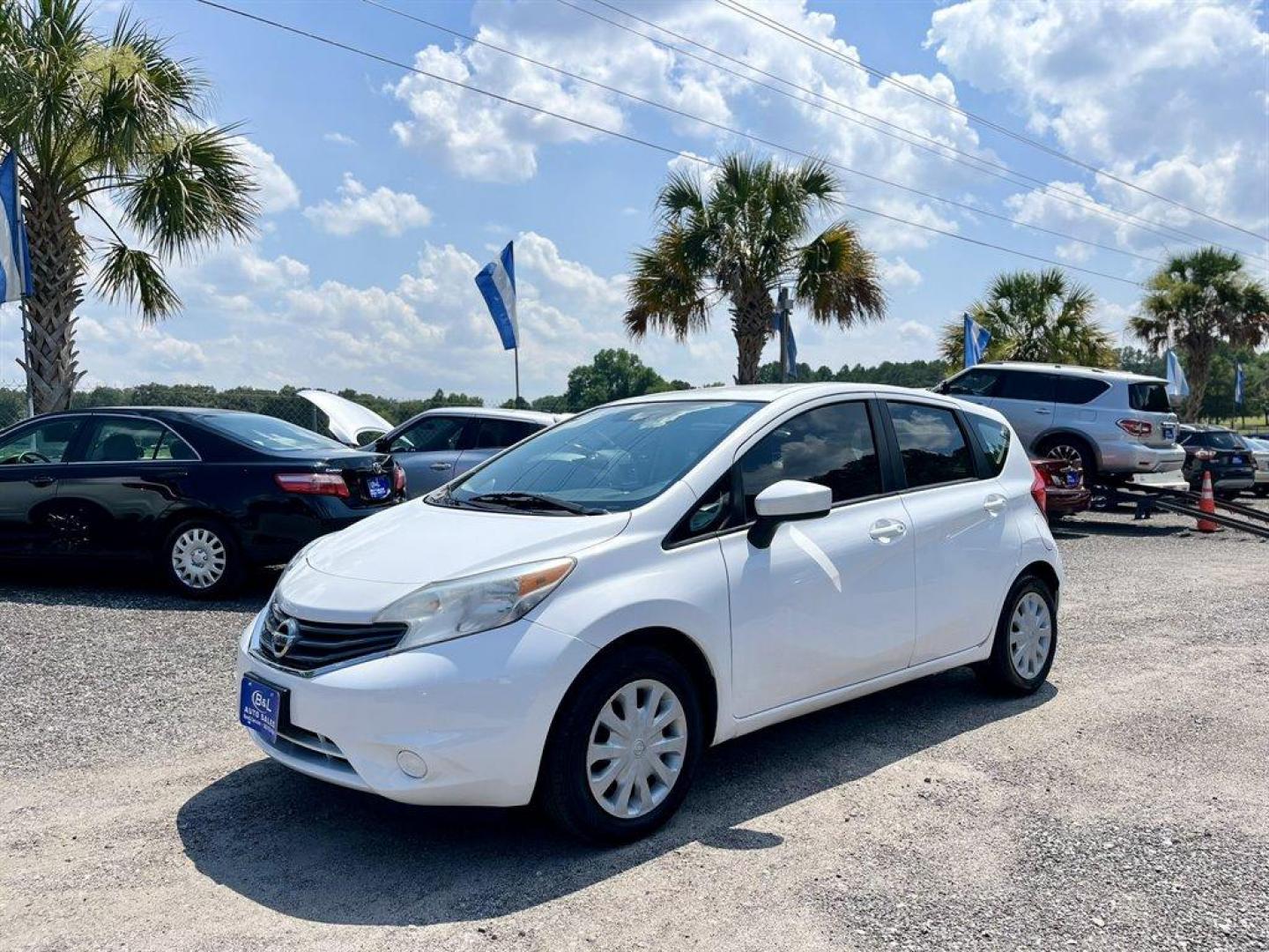 2015 White /Black Nissan Versa Note (3N1CE2CP6FL) with an 1.6l I-4 Smpi Dohc Cvtcs engine, Automatic transmission, located at 745 East Steele Rd., West Columbia, SC, 29170, (803) 755-9148, 33.927212, -81.148483 - Special Internet Price! 2015 Nissan Versa Note with AM/FM radio, Cruise control, Cloth interior, Hatchback, Powered windows, Powered doors, Plus more! - Photo#0