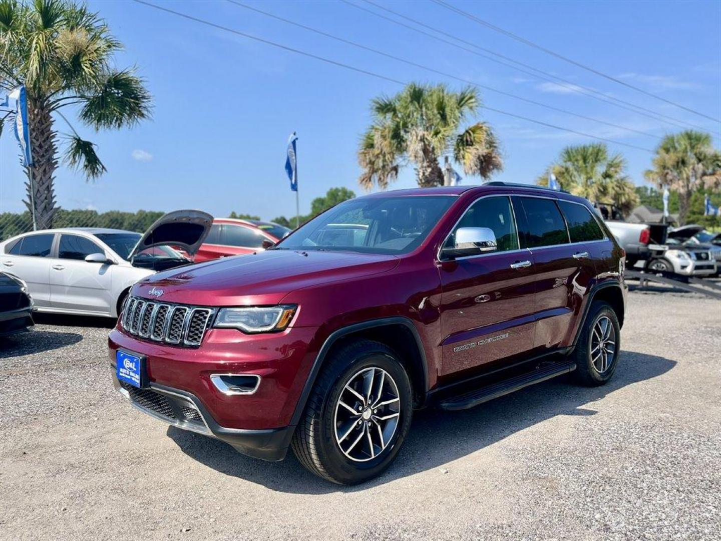 2017 Burgundy /Black Jeep Grand Cherokee (1C4RJFBG0HC) with an 3.6l V6 MPI Dohc VVT Flex engine, Automatic transmission, located at 745 East Steele Rd., West Columbia, SC, 29170, (803) 755-9148, 33.927212, -81.148483 - Special Internet Price! 2017 Jeep Grand Cherokee Limited with Bluetooth, AM/FM radio, Cruise control, Backup camera, Navigation, Leather interior, Panoramic moonroof, Powered front seats, Powered liftgate, Keyless entry, Push to start, Powered windows, Powered door locks, Plus more! - Photo#0