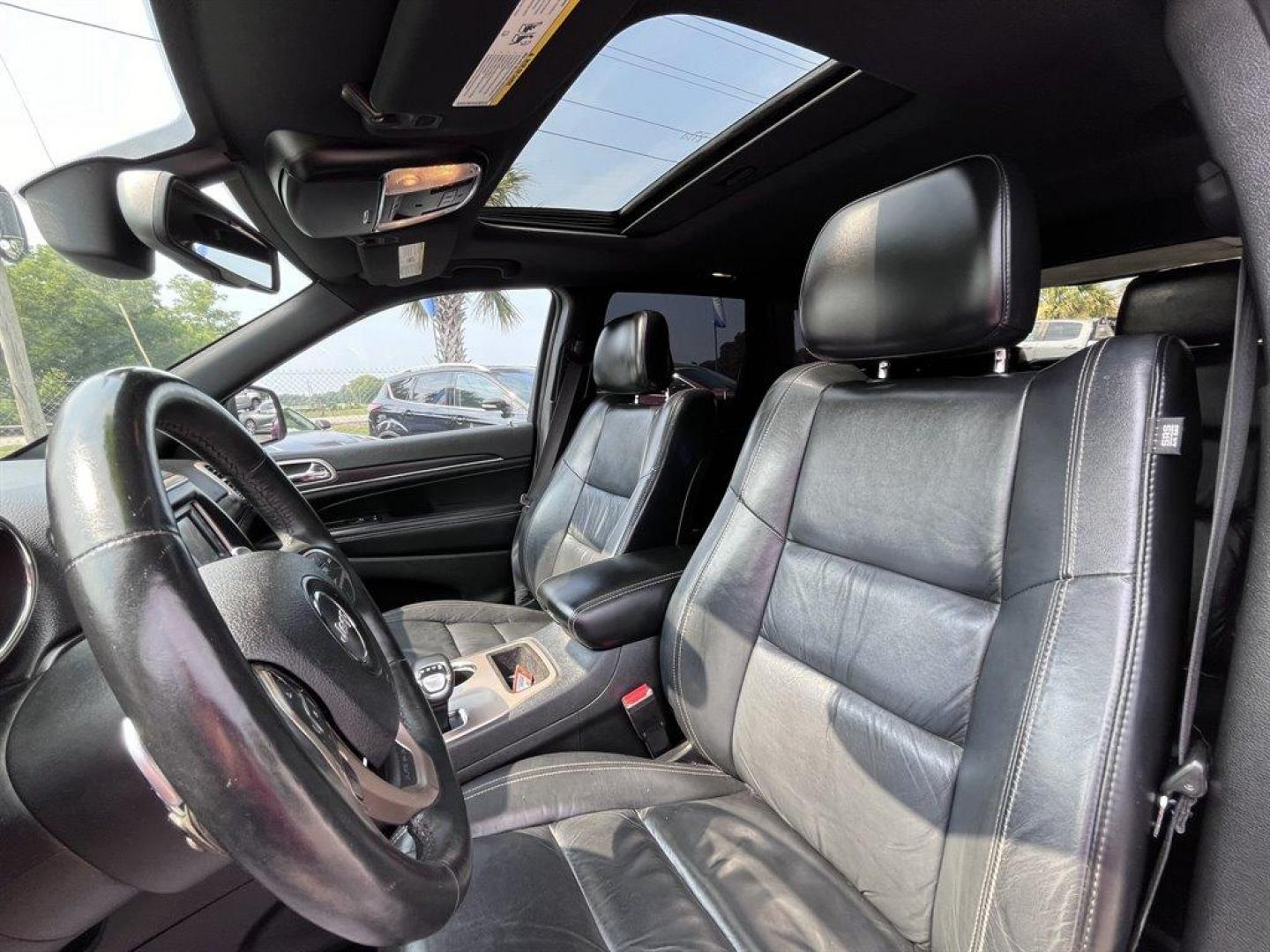 2014 White /Black Jeep Grand Cherokee (1C4RJEBMXEC) with an 3.0l V6 DI Dohc Tdsl 3.0l engine, Automatic transmission, located at 745 East Steele Rd., West Columbia, SC, 29170, (803) 755-9148, 33.927212, -81.148483 - Special Internet Price! 2014 Jeep Grand Cherokee Limited with AM/FM radio, Backup camera, Cruise control, Sunroof, Black leather seats, Powered front seats, Heated seats, Powered windows, Powered door locks, Plus more! - Photo#23