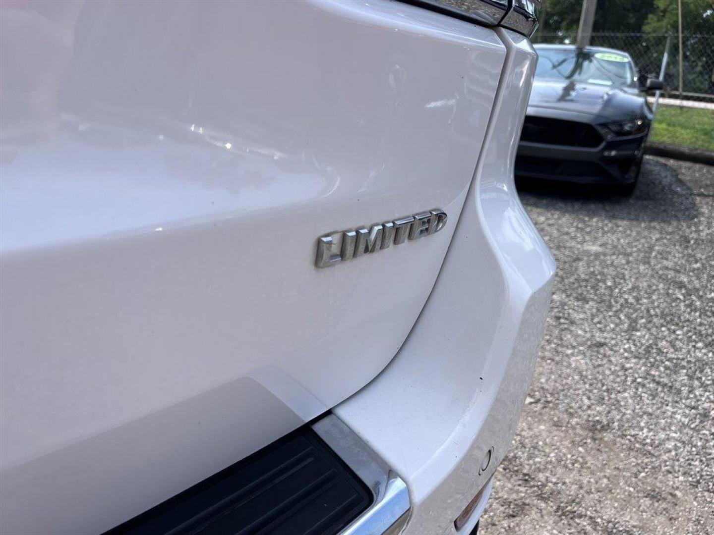 2014 White /Black Jeep Grand Cherokee (1C4RJEBMXEC) with an 3.0l V6 DI Dohc Tdsl 3.0l engine, Automatic transmission, located at 745 East Steele Rd., West Columbia, SC, 29170, (803) 755-9148, 33.927212, -81.148483 - Special Internet Price! 2014 Jeep Grand Cherokee Limited with AM/FM radio, Backup camera, Cruise control, Sunroof, Black leather seats, Powered front seats, Heated seats, Powered windows, Powered door locks, Plus more! - Photo#38