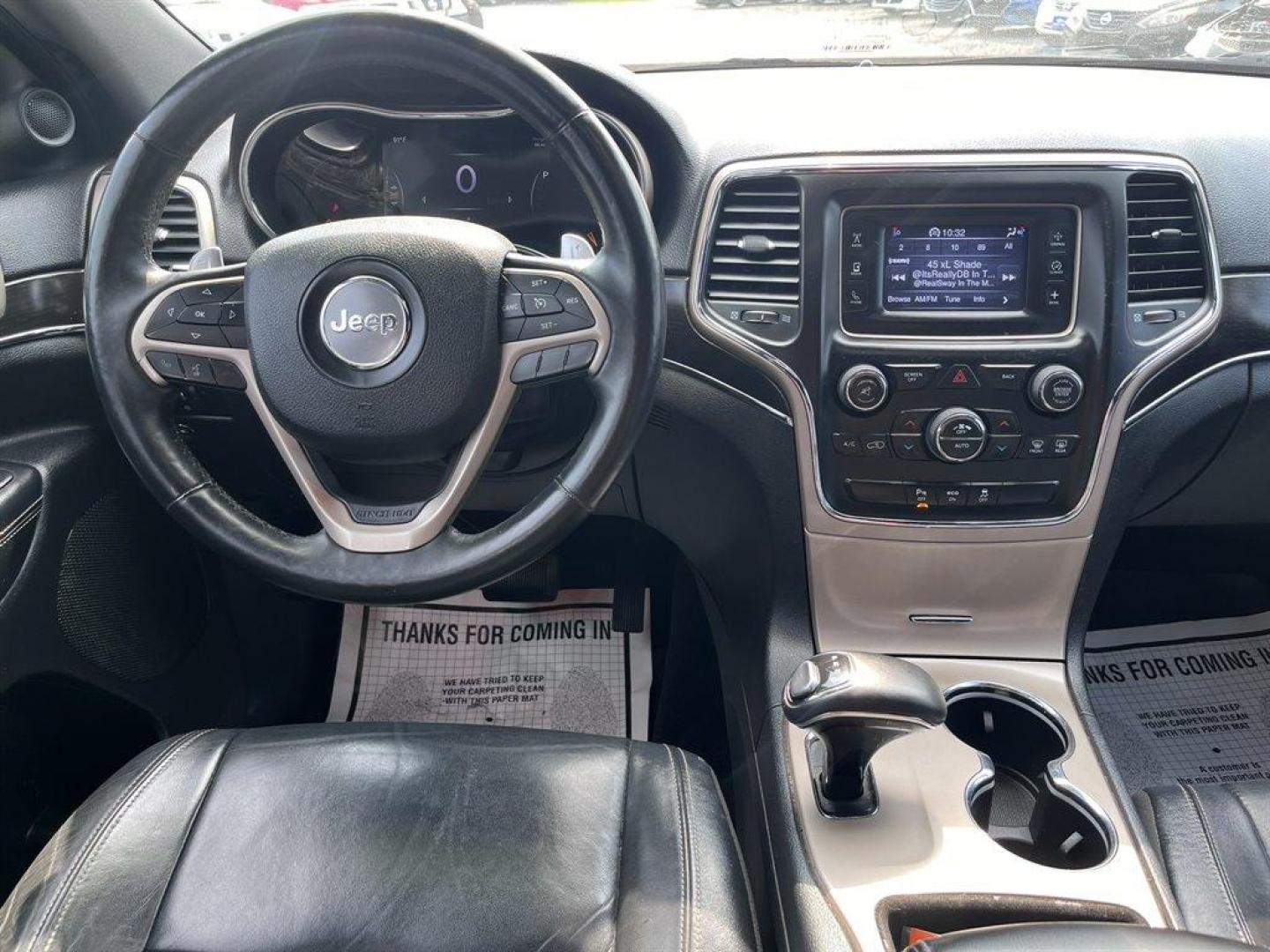 2014 White /Black Jeep Grand Cherokee (1C4RJEBMXEC) with an 3.0l V6 DI Dohc Tdsl 3.0l engine, Automatic transmission, located at 745 East Steele Rd., West Columbia, SC, 29170, (803) 755-9148, 33.927212, -81.148483 - Special Internet Price! 2014 Jeep Grand Cherokee Limited with AM/FM radio, Backup camera, Cruise control, Sunroof, Black leather seats, Powered front seats, Heated seats, Powered windows, Powered door locks, Plus more! - Photo#4