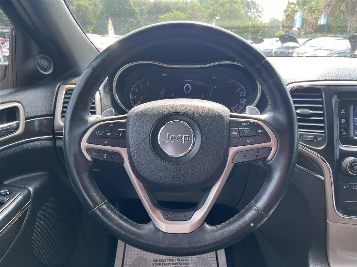 2014 White /Black Jeep Grand Cherokee (1C4RJEBMXEC) with an 3.0l V6 DI Dohc Tdsl 3.0l engine, Automatic transmission, located at 745 East Steele Rd., West Columbia, SC, 29170, (803) 755-9148, 33.927212, -81.148483 - Special Internet Price! 2014 Jeep Grand Cherokee Limited with AM/FM radio, Backup camera, Cruise control, Sunroof, Black leather seats, Powered front seats, Heated seats, Powered windows, Powered door locks, Plus more! - Photo#5