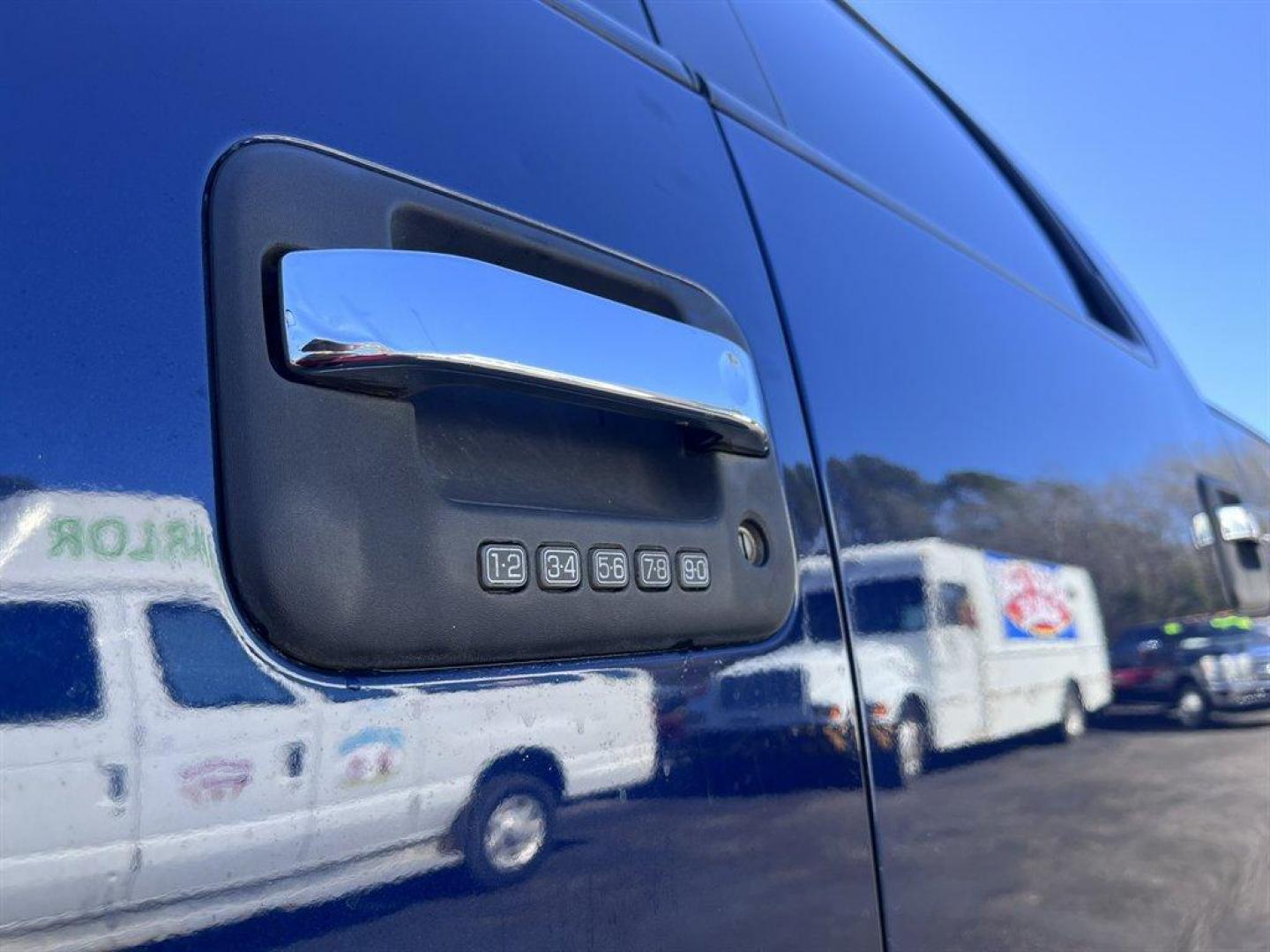 2012 Blue /Grey Ford F150 (1FTFW1CF7CF) with an 5.0l V8 Smpi Dohc Flex 5. engine, Automatic transmission, located at 745 East Steele Rd., West Columbia, SC, 29170, (803) 755-9148, 33.927212, -81.148483 - Special Internet Price! 2012 Ford F150 with AM/FM radio, Bluetooth, Cruise control, Keyless entry, Cloth interior, Seats up to 6, Powered windows, Powered door locks, Plus more! - Photo#17