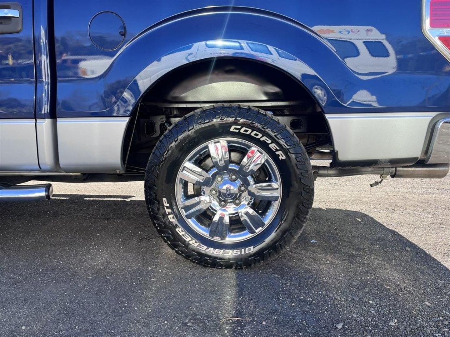 2012 Blue /Grey Ford F150 (1FTFW1CF7CF) with an 5.0l V8 Smpi Dohc Flex 5. engine, Automatic transmission, located at 745 East Steele Rd., West Columbia, SC, 29170, (803) 755-9148, 33.927212, -81.148483 - Special Internet Price! 2012 Ford F150 with AM/FM radio, Bluetooth, Cruise control, Keyless entry, Cloth interior, Seats up to 6, Powered windows, Powered door locks, Plus more! - Photo#34