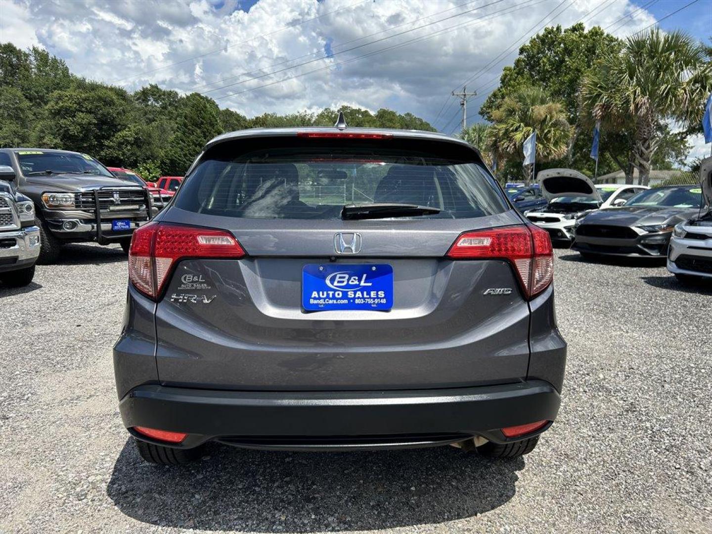 2018 Grey /Grey Honda HR-V (3CZRU6H30JG) with an 1.8l I-4 MPI Sohc 1.8l engine, Automatic transmission, located at 745 East Steele Rd., West Columbia, SC, 29170, (803) 755-9148, 33.927212, -81.148483 - 2018 HONDA HR-V - HAS BACK UP CAMERA, HANDS FREE CALLING, CLOTH INTERIOR PLUS MORE - Photo#26