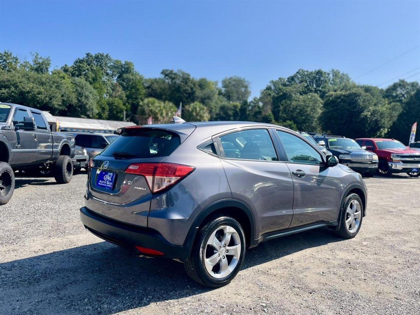 2018 Grey /Grey Honda HR-V (3CZRU6H30JG) with an 1.8l I-4 MPI Sohc 1.8l engine, Automatic transmission, located at 745 East Steele Rd., West Columbia, SC, 29170, (803) 755-9148, 33.927212, -81.148483 - 2018 HONDA HR-V - HAS BACK UP CAMERA, HANDS FREE CALLING, CLOTH INTERIOR PLUS MORE - Photo#2