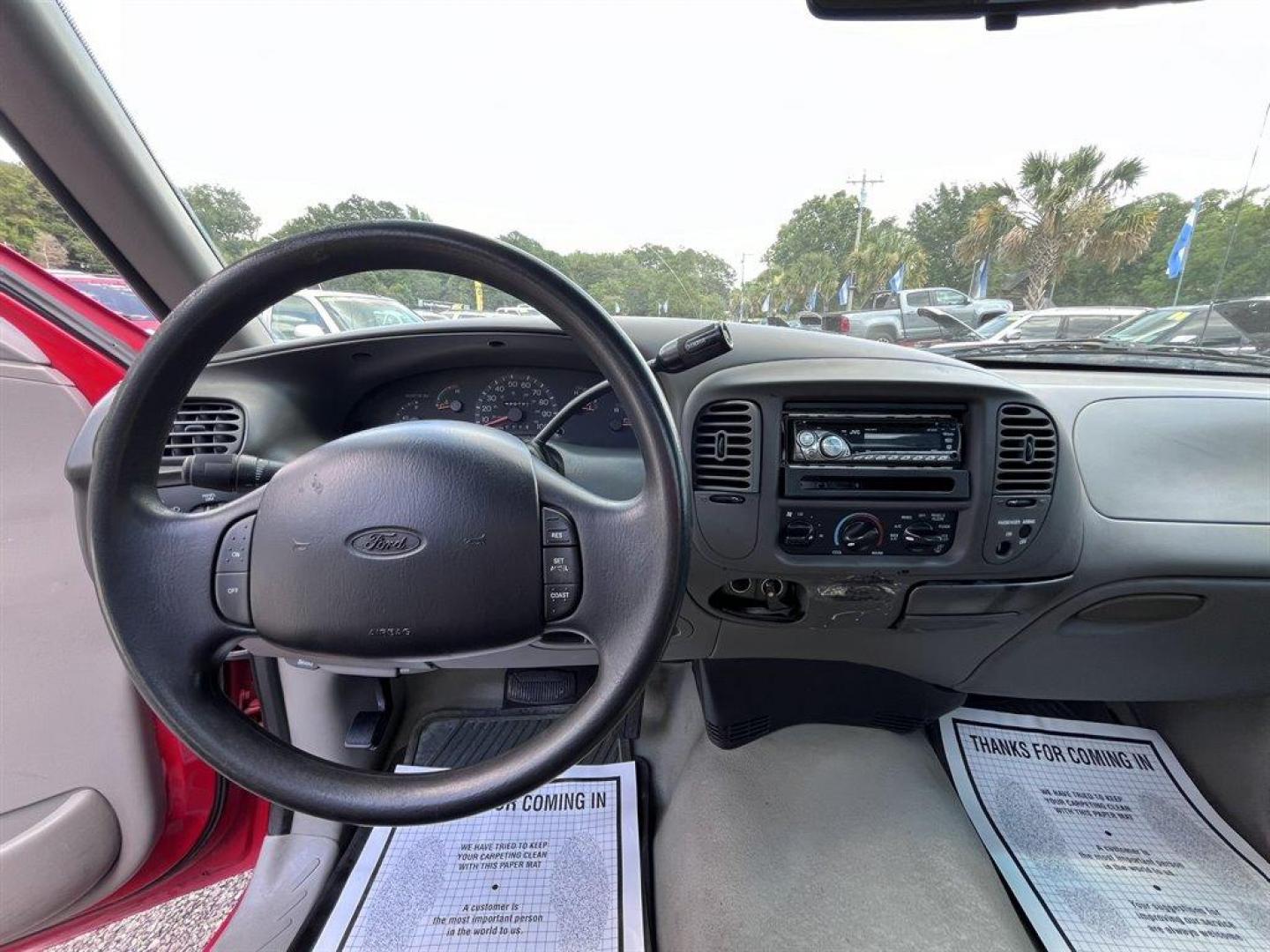 1997 Red /Tan Ford F150 (1FTDF17W0VN) with an 4.6l V8 EFI Sohc 4.6l engine, Automatic transmission, located at 745 East Steele Rd., West Columbia, SC, 29170, (803) 755-9148, 33.927212, -81.148483 - Photo#5