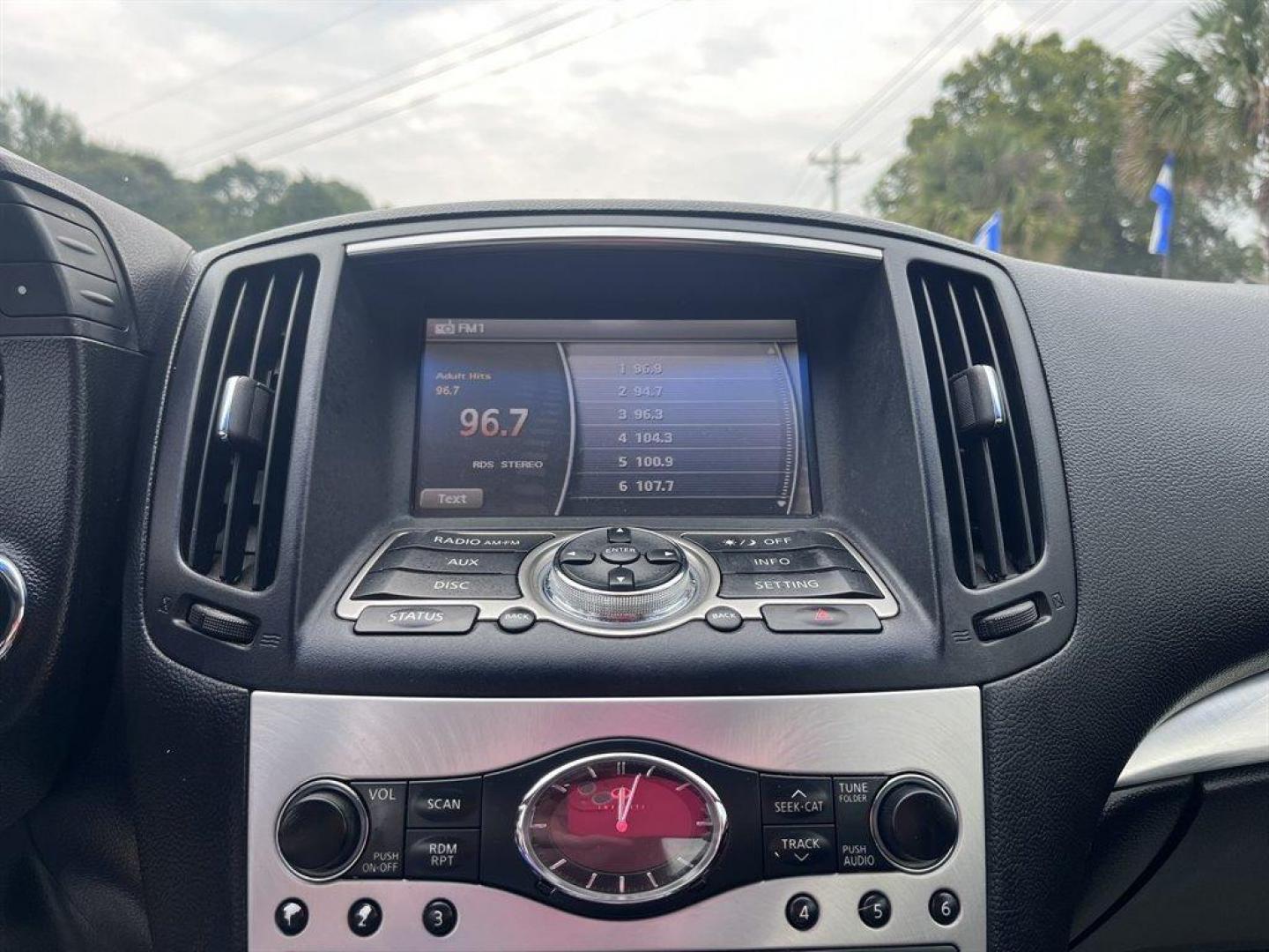 2014 Grey /Black Infiniti Q60 (JN1CV6EK4EM) with an 3.7l V6 SFI Dohc 3.7l engine, Automatic transmission, located at 745 East Steele Rd., West Columbia, SC, 29170, (803) 755-9148, 33.927212, -81.148483 - Special Internet Price! 2014 Infiniti Q60 with AM/FM radio, Cruise control, Push to start, Keyless entry, Backup camera, Leather interior, Heated front seats, Powered front seats, Powered windows, Powered door locks, Plus more! - Photo#15