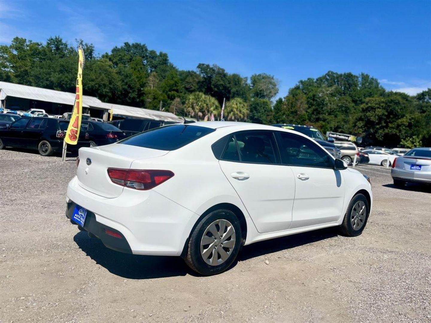 2020 White /Black Kia Rio (3KPA24AD7LE) with an 1.6l I-4 DI Dohc Cvvt 1.6 engine, Automatic transmission, located at 745 East Steele Rd., West Columbia, SC, 29170, (803) 755-9148, 33.927212, -81.148483 - Special Internet Price! 2020 Kia Rio LX with AM/FM radio, Backup camera, Cruise control, Manual air conditioning, Cloth interior, Powered windows, Powered door locks, Plus more! - Photo#2