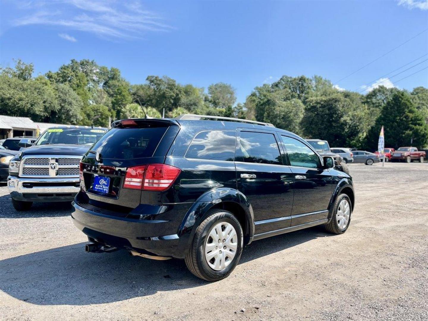 2017 Black /Black Dodge Journey (3C4PDCAB5HT) with an 2.4l I-4 SFI Dohc 2.4l engine, Automatic transmission, located at 745 East Steele Rd., West Columbia, SC, 29170, (803) 755-9148, 33.927212, -81.148483 - Special Internet Price! 2017 Dodge Journey with AM/FM radio, Cruise control, Cloth interior, 3rd row seating, Powered windows, Powered door locks, Plus more! - Photo#2