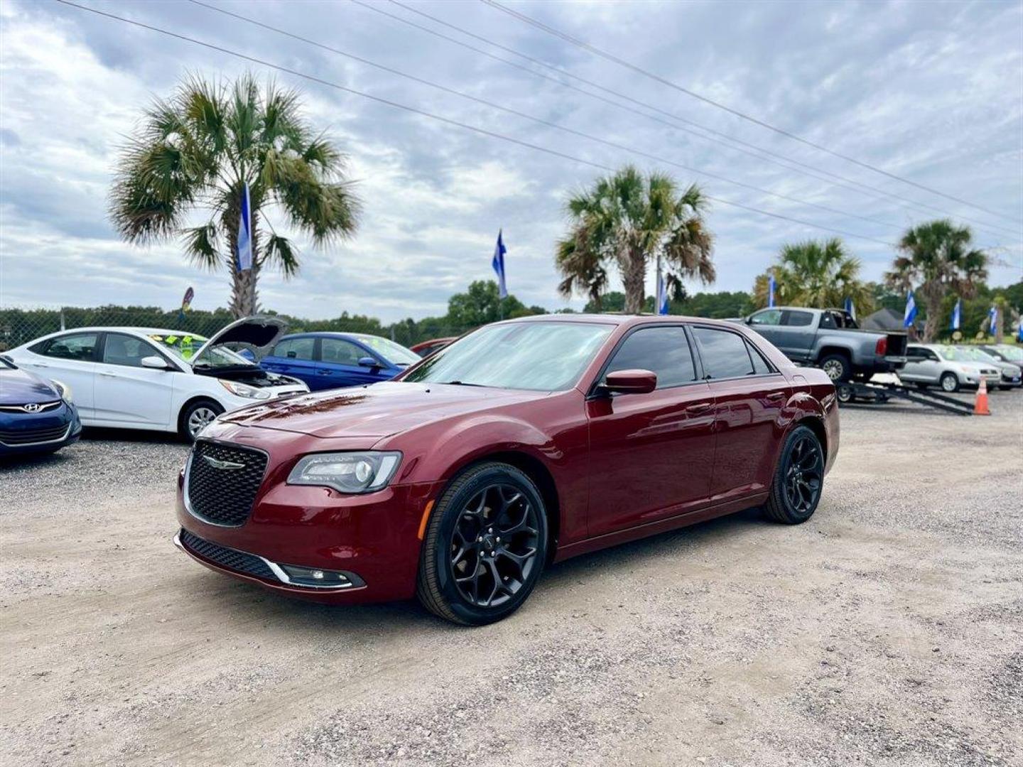 2019 Burgundy /Black Chrysler 300 (2C3CCABG3KH) with an 3.6l V6 MPI Dohc VVT Flex engine, Automatic transmission, located at 745 East Steele Rd., West Columbia, SC, 29170, (803) 755-9148, 33.927212, -81.148483 - Special Internet Price! 2019 Chrysler 300 with Bluetooth, Backup camera, Navigation, Cruise control, Push to start, Keyless entry, Leather interior, Heated front seats, Powered front seats, Powered windows, Powered door locks, Plus more! - Photo#0