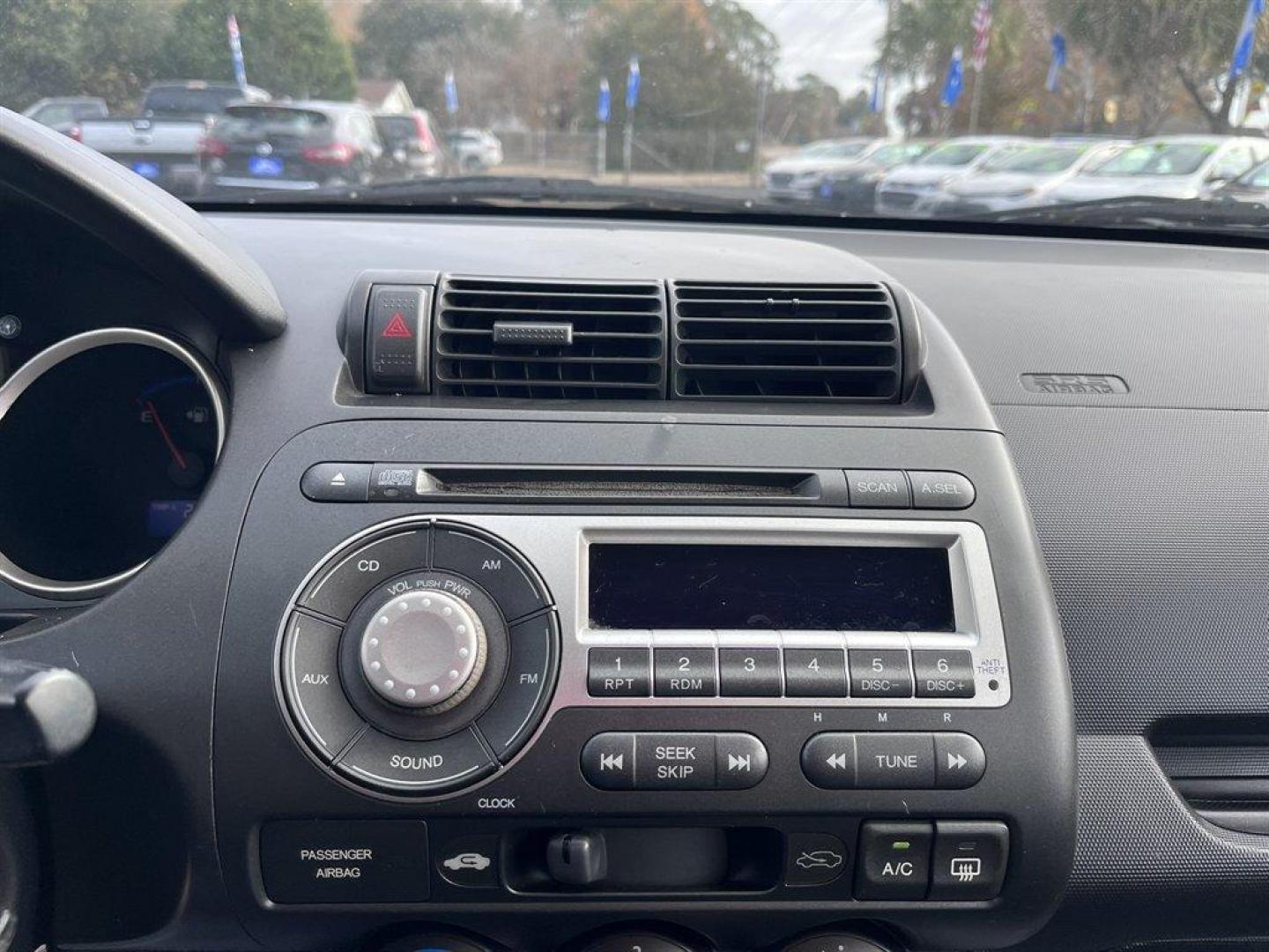 2008 Blue /Black Honda Fit (JHMGD38468S) with an 1.5l I-4 MPI Sohc Vtec 1. engine, Automatic transmission, located at 745 East Steele Rd., West Columbia, SC, 29170, (803) 755-9148, 33.927212, -81.148483 - Special Internet Price! 2008 Honda Fit with AM/FM radio, Manual air conditioning, Cloth interior, Powered windows, Powered door locks, Plus more! - Photo#10