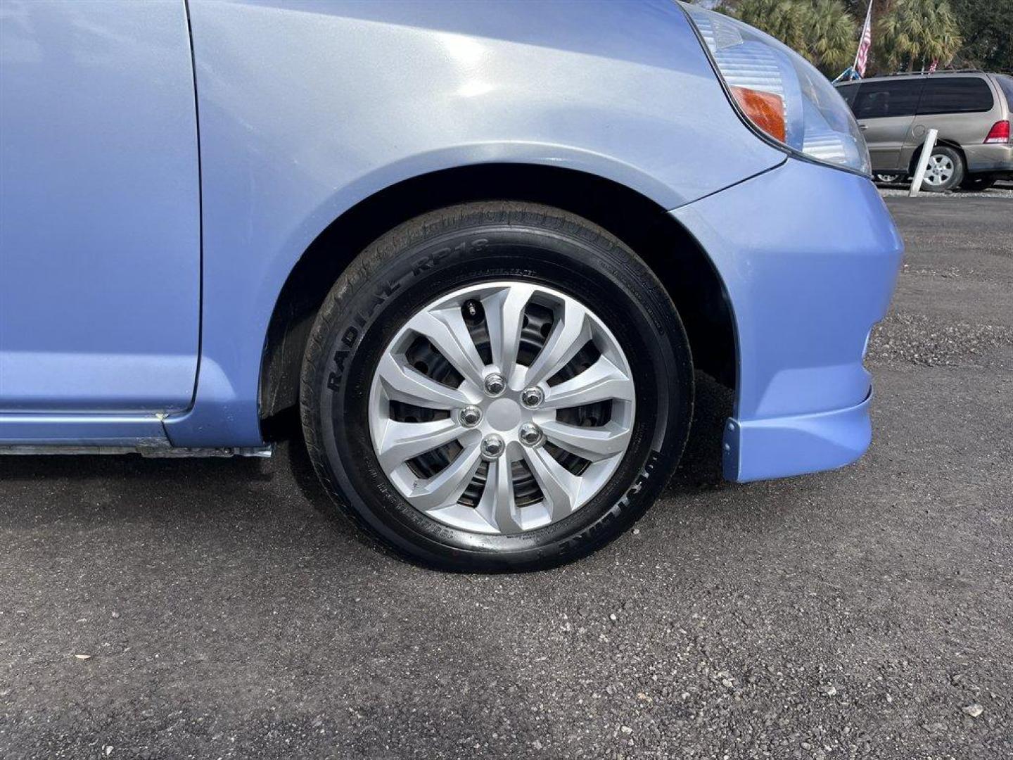 2008 Blue /Black Honda Fit (JHMGD38468S) with an 1.5l I-4 MPI Sohc Vtec 1. engine, Automatic transmission, located at 745 East Steele Rd., West Columbia, SC, 29170, (803) 755-9148, 33.927212, -81.148483 - Special Internet Price! 2008 Honda Fit with AM/FM radio, Manual air conditioning, Cloth interior, Powered windows, Powered door locks, Plus more! - Photo#26