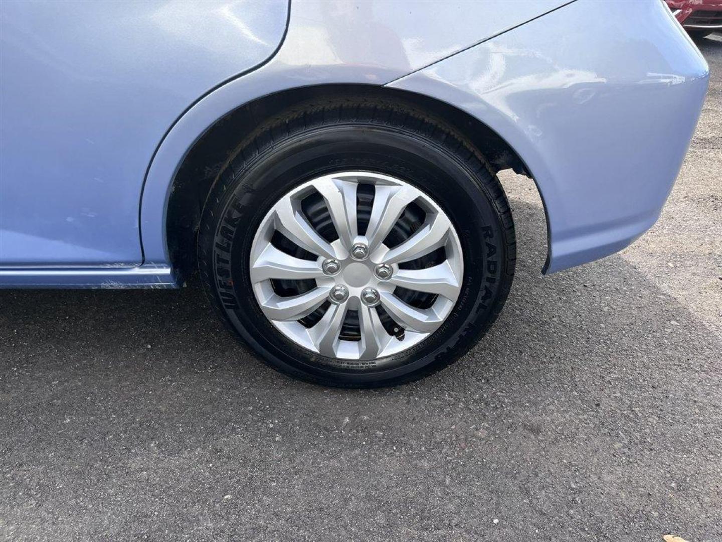 2008 Blue /Black Honda Fit (JHMGD38468S) with an 1.5l I-4 MPI Sohc Vtec 1. engine, Automatic transmission, located at 745 East Steele Rd., West Columbia, SC, 29170, (803) 755-9148, 33.927212, -81.148483 - Special Internet Price! 2008 Honda Fit with AM/FM radio, Manual air conditioning, Cloth interior, Powered windows, Powered door locks, Plus more! - Photo#28