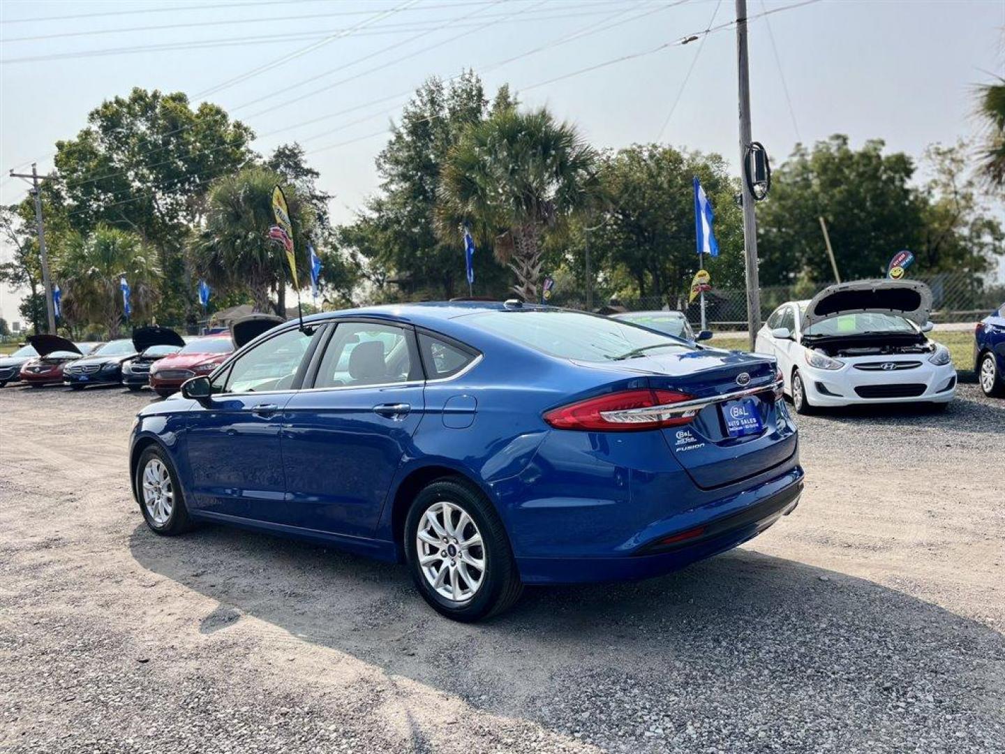 2018 Blue /Tan Ford Fusion (3FA6P0G70JR) with an 2.5l I-4 Smpi Dohc 2.5l engine, Automatic transmission, located at 745 East Steele Rd., West Columbia, SC, 29170, (803) 755-9148, 33.927212, -81.148483 - Special Internet Price! 2018 Ford Fusion with AM/FM radio, Bluetooth, Backup camera, Cruise control, Push to start, Automatic air conditioning, Powered windows, Powered door locks, Plus more! - Photo#2