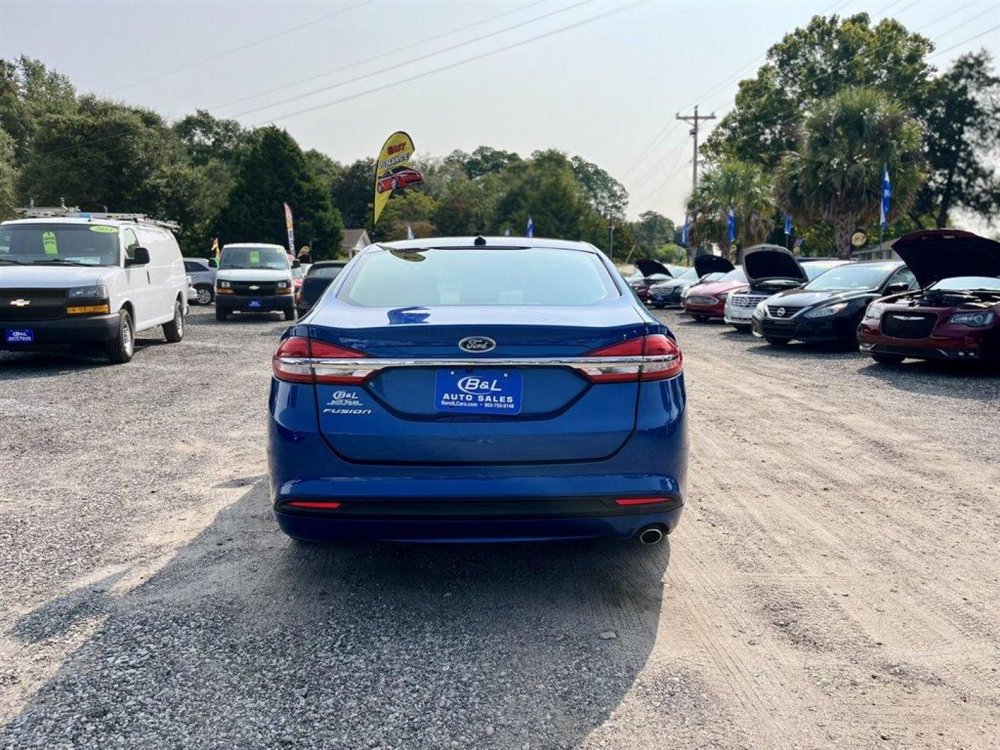 2018 Blue /Tan Ford Fusion (3FA6P0G70JR) with an 2.5l I-4 Smpi Dohc 2.5l engine, Automatic transmission, located at 745 East Steele Rd., West Columbia, SC, 29170, (803) 755-9148, 33.927212, -81.148483 - Special Internet Price! 2018 Ford Fusion with AM/FM radio, Bluetooth, Backup camera, Cruise control, Push to start, Automatic air conditioning, Powered windows, Powered door locks, Plus more! - Photo#3