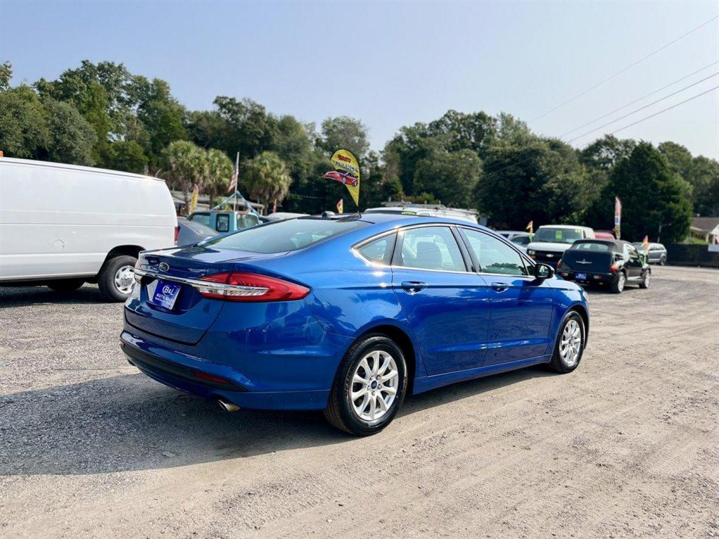 2018 Blue /Tan Ford Fusion (3FA6P0G70JR) with an 2.5l I-4 Smpi Dohc 2.5l engine, Automatic transmission, located at 745 East Steele Rd., West Columbia, SC, 29170, (803) 755-9148, 33.927212, -81.148483 - Special Internet Price! 2018 Ford Fusion with AM/FM radio, Bluetooth, Backup camera, Cruise control, Push to start, Automatic air conditioning, Powered windows, Powered door locks, Plus more! - Photo#4