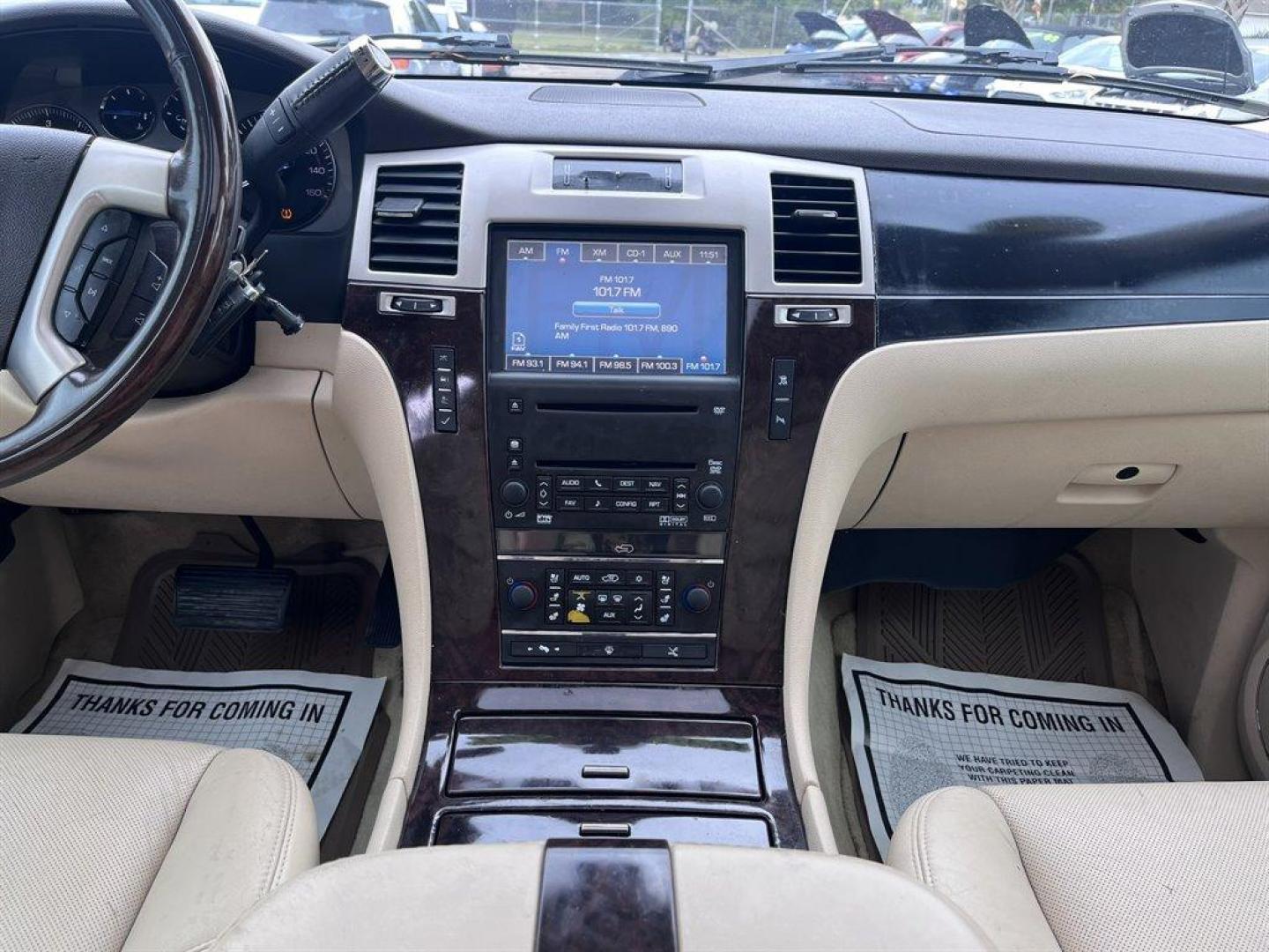 2008 White /Taupe Cadillac Escalade (1GYEC63828R) with an 6.2l V8 SFI OHV HO 6.2l engine, Automatic transmission, located at 745 East Steele Rd., West Columbia, SC, 29170, (803) 755-9148, 33.927212, -81.148483 - Special Internet Price! 2008 Cadillac Escalade with AM/FM radio, Backup camera, Navigation, Keyless entry, 3rd row seating, Rear entertainment, Sunroof, Leather interior, Powered windows, Powered door locks, Plus more! - Photo#13