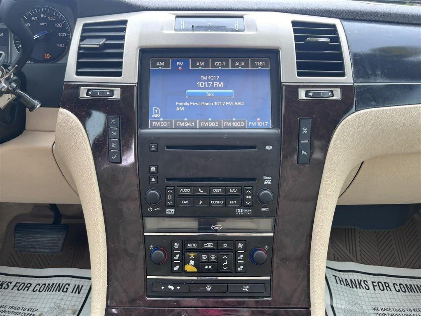 2008 White /Taupe Cadillac Escalade (1GYEC63828R) with an 6.2l V8 SFI OHV HO 6.2l engine, Automatic transmission, located at 745 East Steele Rd., West Columbia, SC, 29170, (803) 755-9148, 33.927212, -81.148483 - Special Internet Price! 2008 Cadillac Escalade with AM/FM radio, Backup camera, Navigation, Keyless entry, 3rd row seating, Rear entertainment, Sunroof, Leather interior, Powered windows, Powered door locks, Plus more! - Photo#14