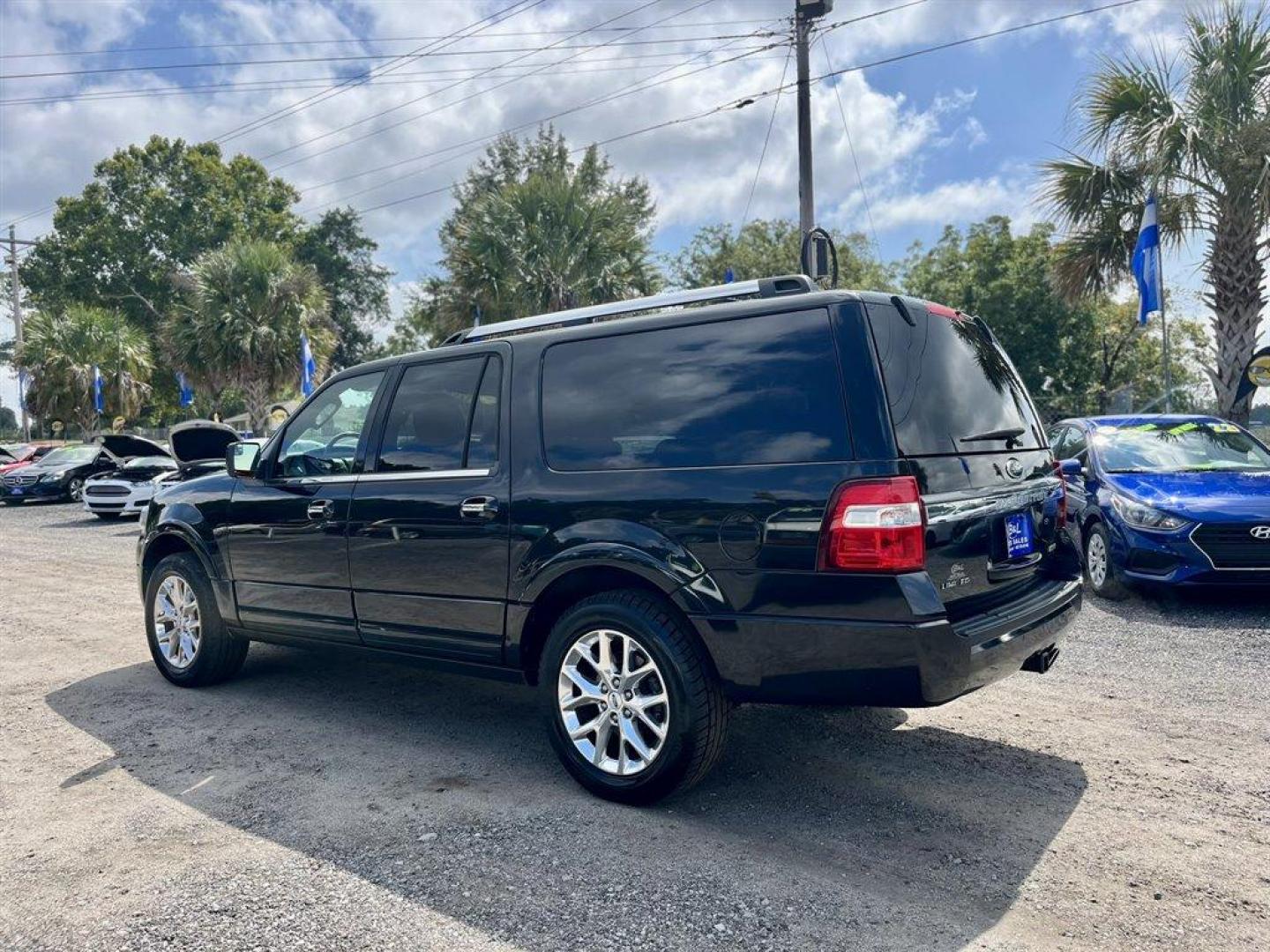 2015 Black /Black Ford Expedition EL (1FMJK1KT0FE) with an 3.5l V6 DI T/C Ecoboost 3 engine, Automatic transmission, located at 745 East Steele Rd., West Columbia, SC, 29170, (803) 755-9148, 33.927212, -81.148483 - Special Internet Price! 2015 Ford Expedition EL with AM/FM radio, Cruise control, Sunroof, Navigation, Push to start, Keyless entry, Powered front seats, 3rd row seating, Powered liftgate, Powered 3rd row, Powered windows, Powered door locks, Plus more! - Photo#2