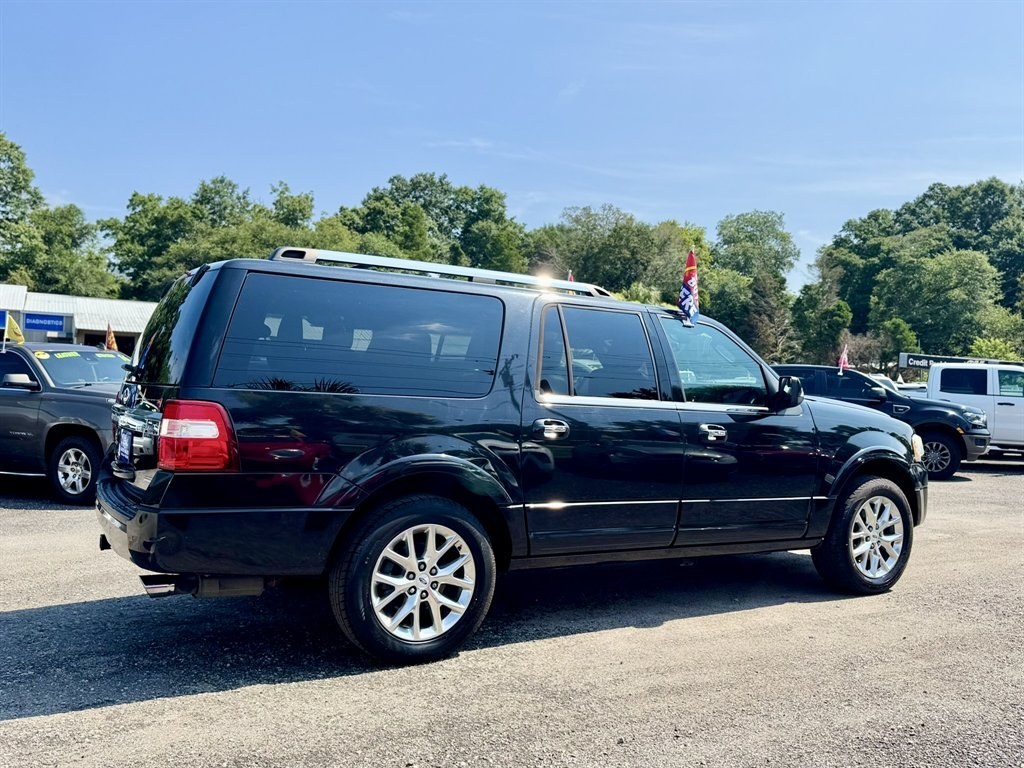 2015 Black /Black Ford Expedition EL (1FMJK1KT0FE) with an 3.5l V6 DI T/C Ecoboost 3 engine, Automatic transmission, located at 745 East Steele Rd., West Columbia, SC, 29170, (803) 755-9148, 33.927212, -81.148483- Photo#3